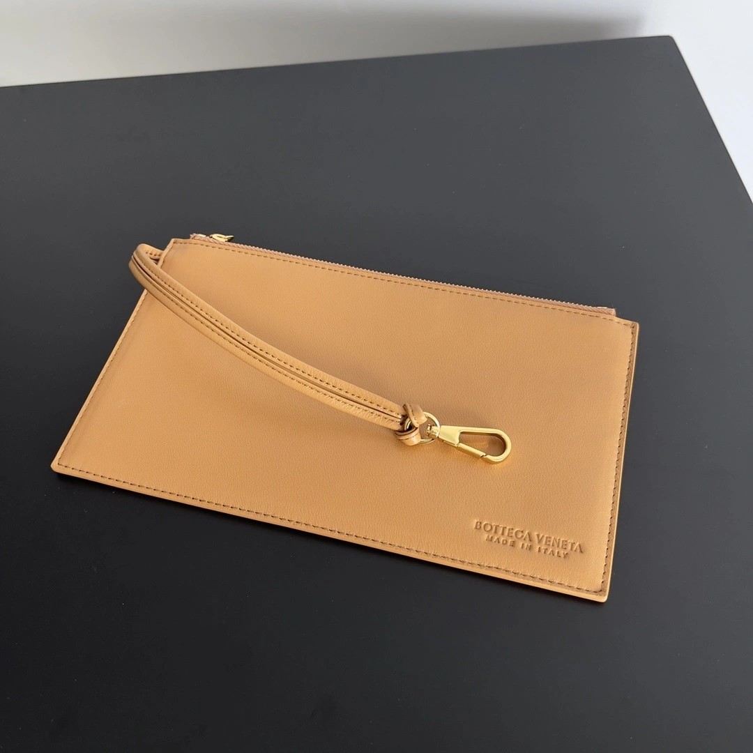 MOMO-- V595t1 608811V1OW12650 high quality version Cabat sheepskin item:E-B100B2741