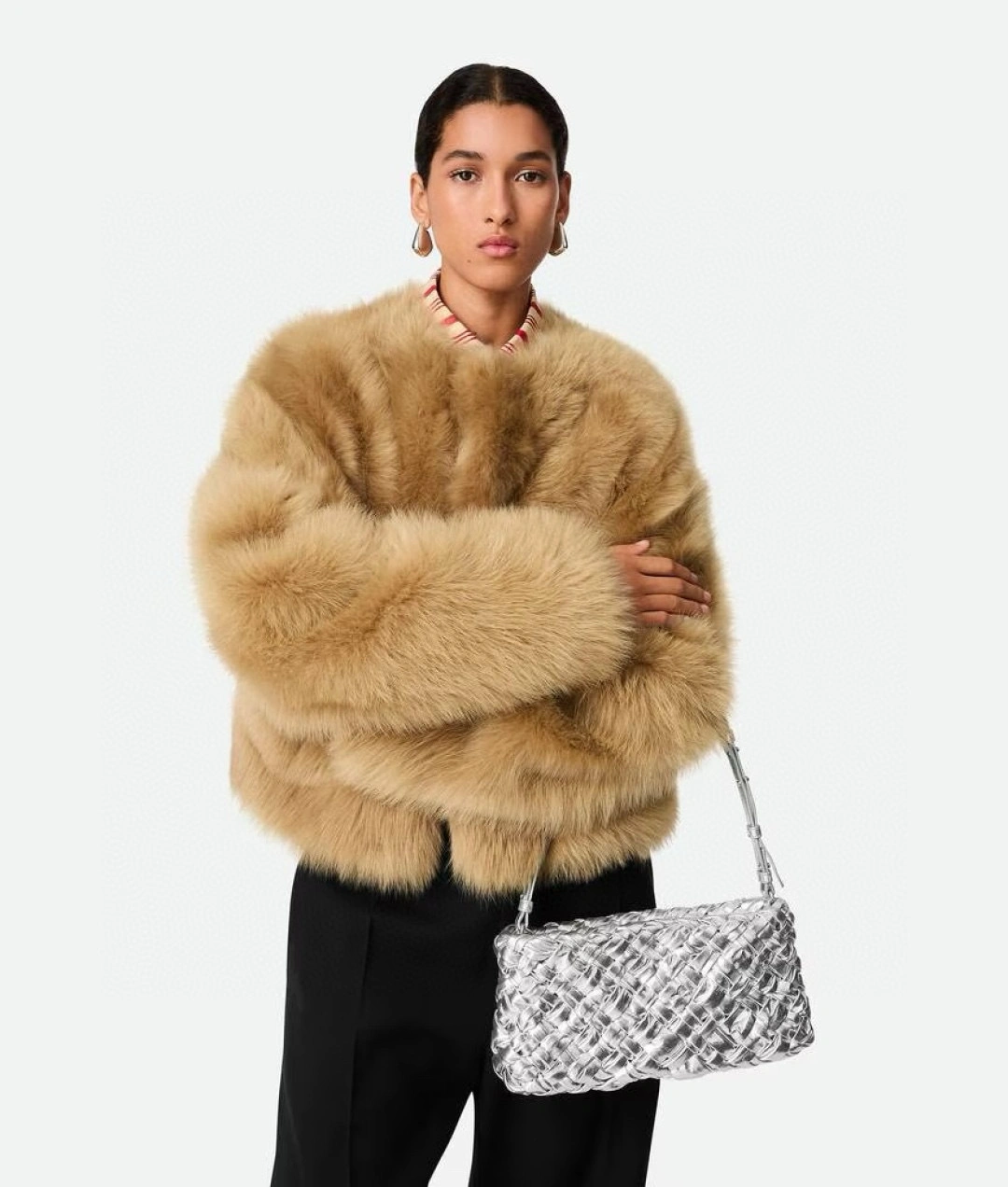 MOMO-- V595t1 804487V4P318101 chacha cowhide high quality version item：E-B100I0695H