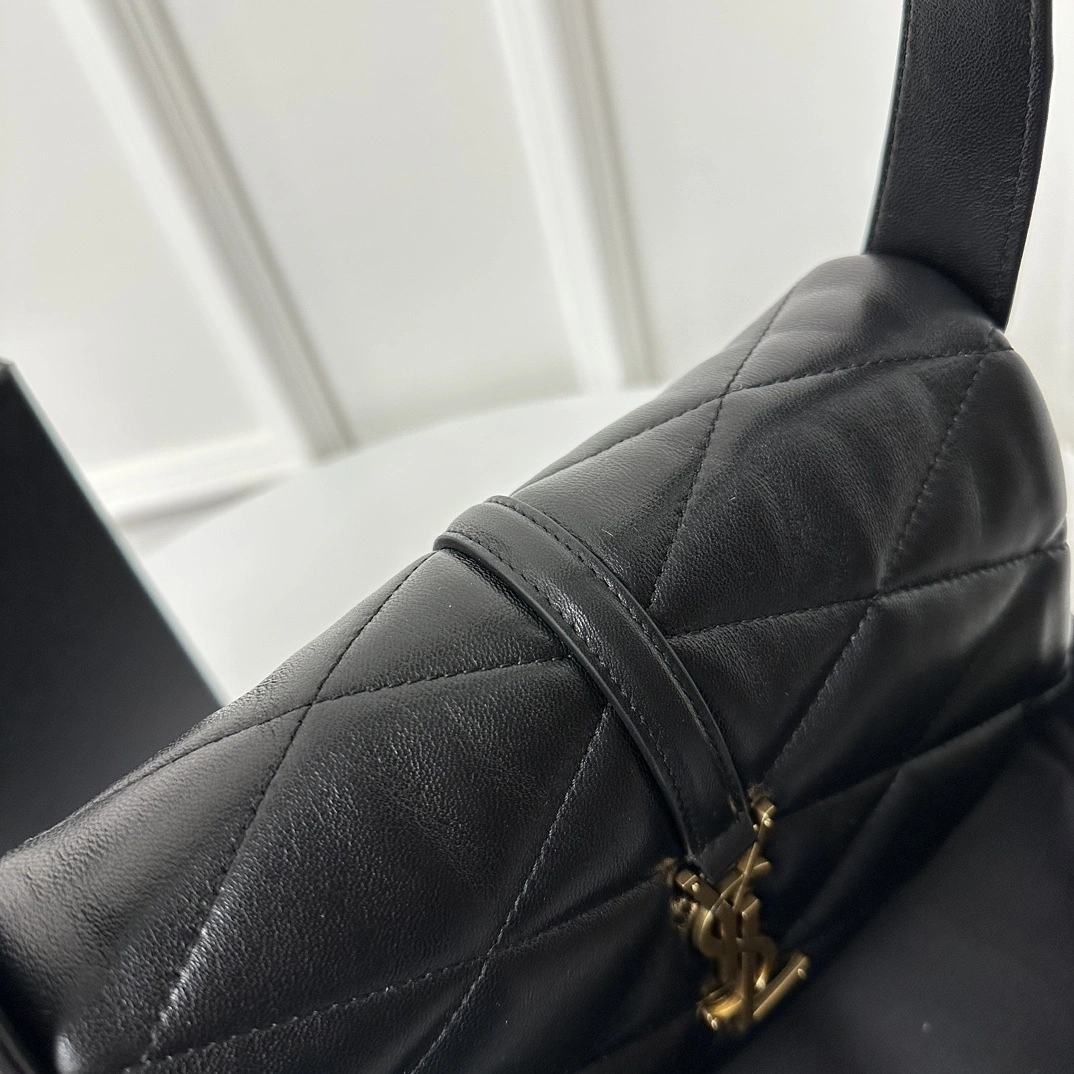 MOMO-- Yv5s 698567-AABZP-1025 high quality version sheepskin LE 57 item:E-B050I0540