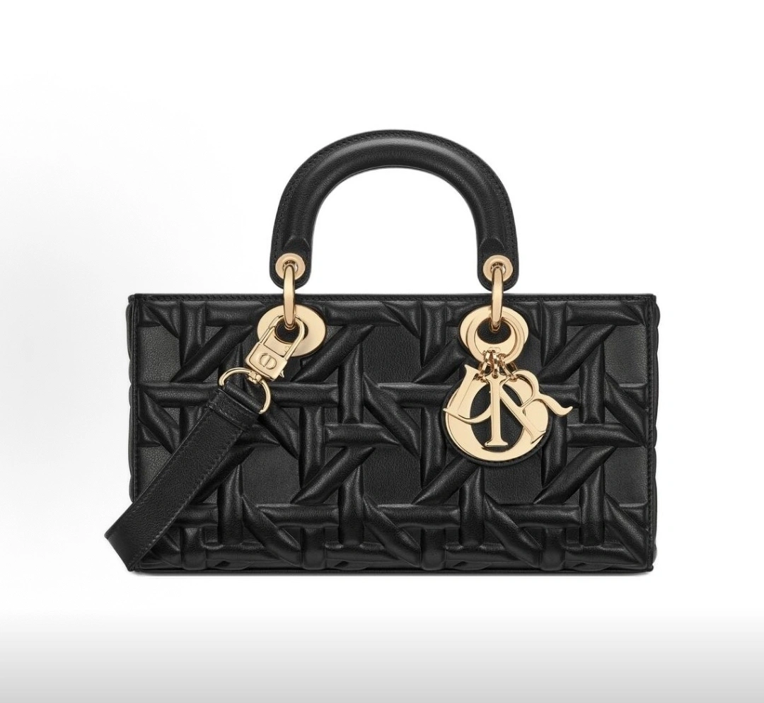 MOMO--4ior M0540OBPJ-M900 high quality version Lady D-Joy cowhide item:E-B000L2059T
