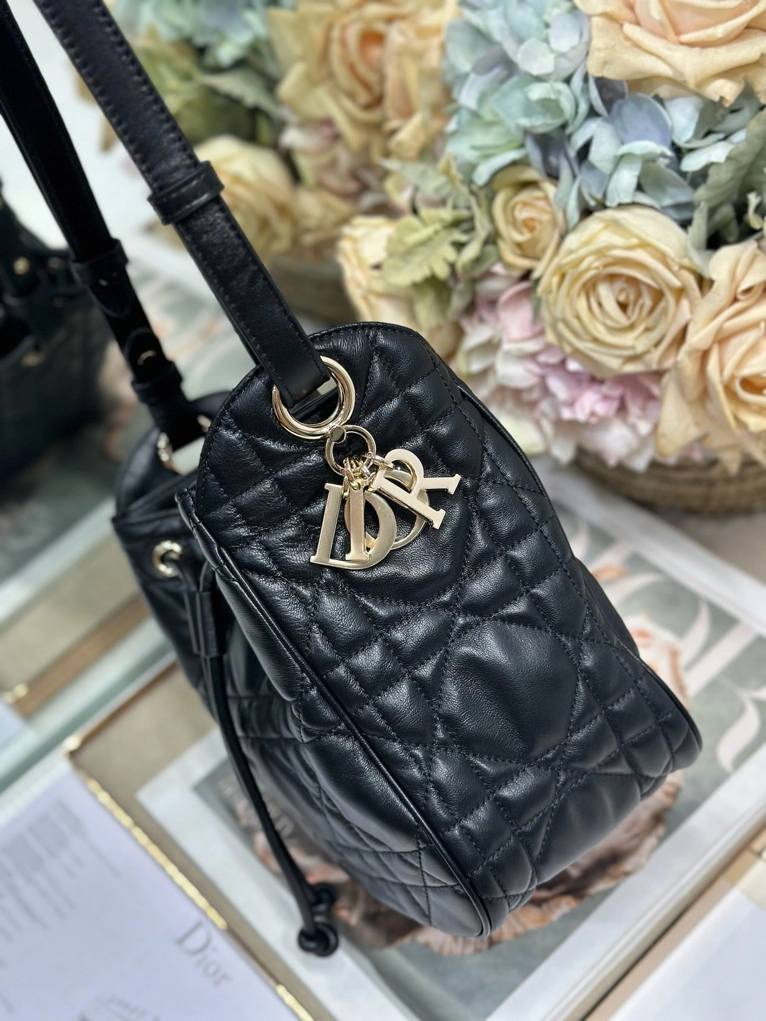 MOMO--4ior M2851ONWP-M900 high quality version D-Motion sheepskin item:E-B000L2019T