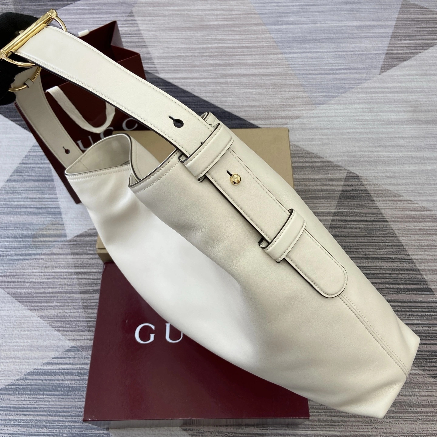 MOMO--6u33i 850546-AAFK4-9050 high quality version Beatrix cowhide item:E-B815K2818