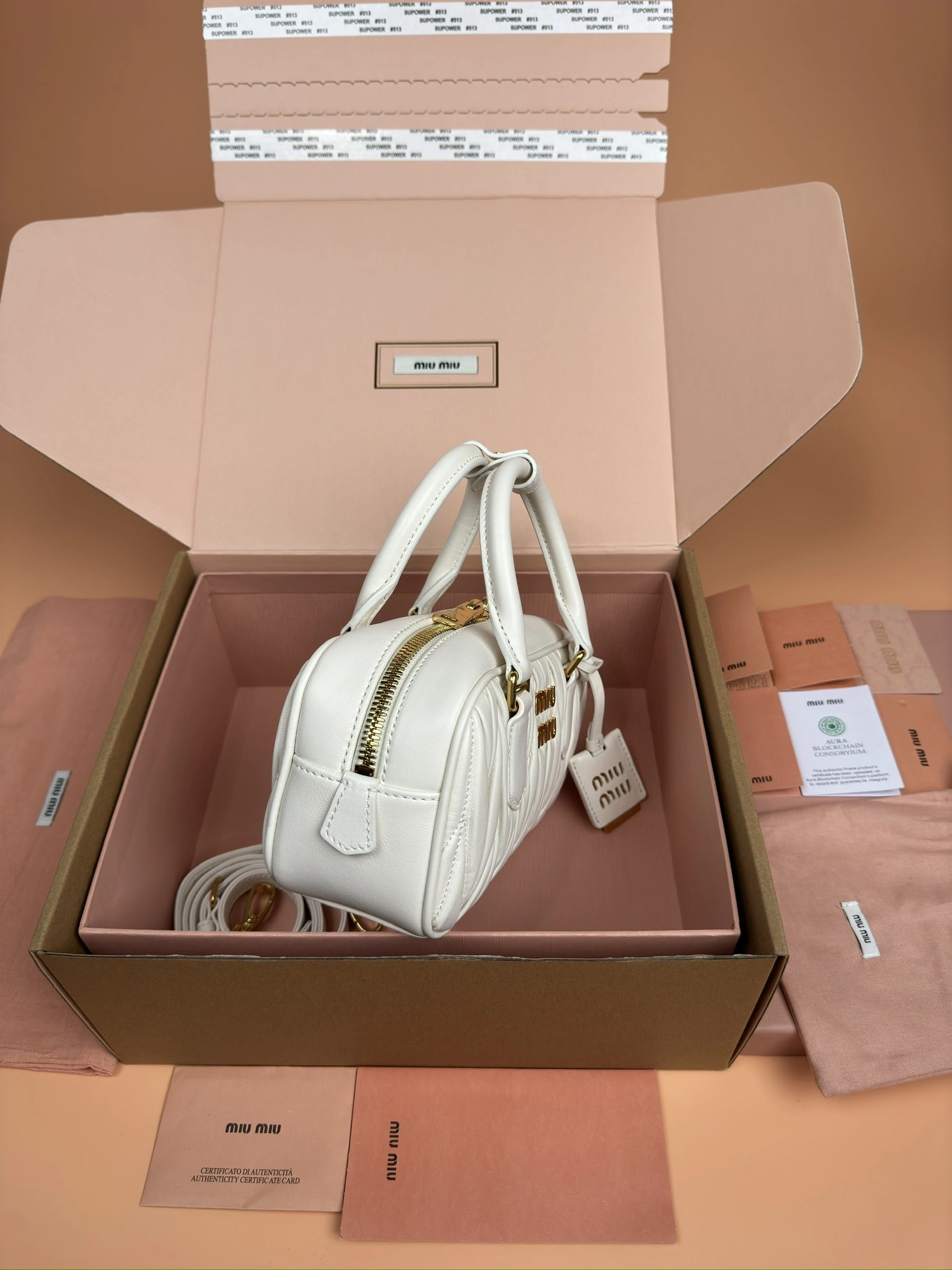 MOMO- 7iu7iu 5BB142-N88-F0009-V-OON high quality version sheephide item:E-B000G1904