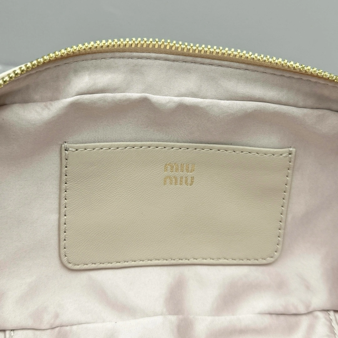 MOMO- 7iu7iu 5BP088_N88_F0236_V_OOO high quality version sheephide item:E-B664G2042