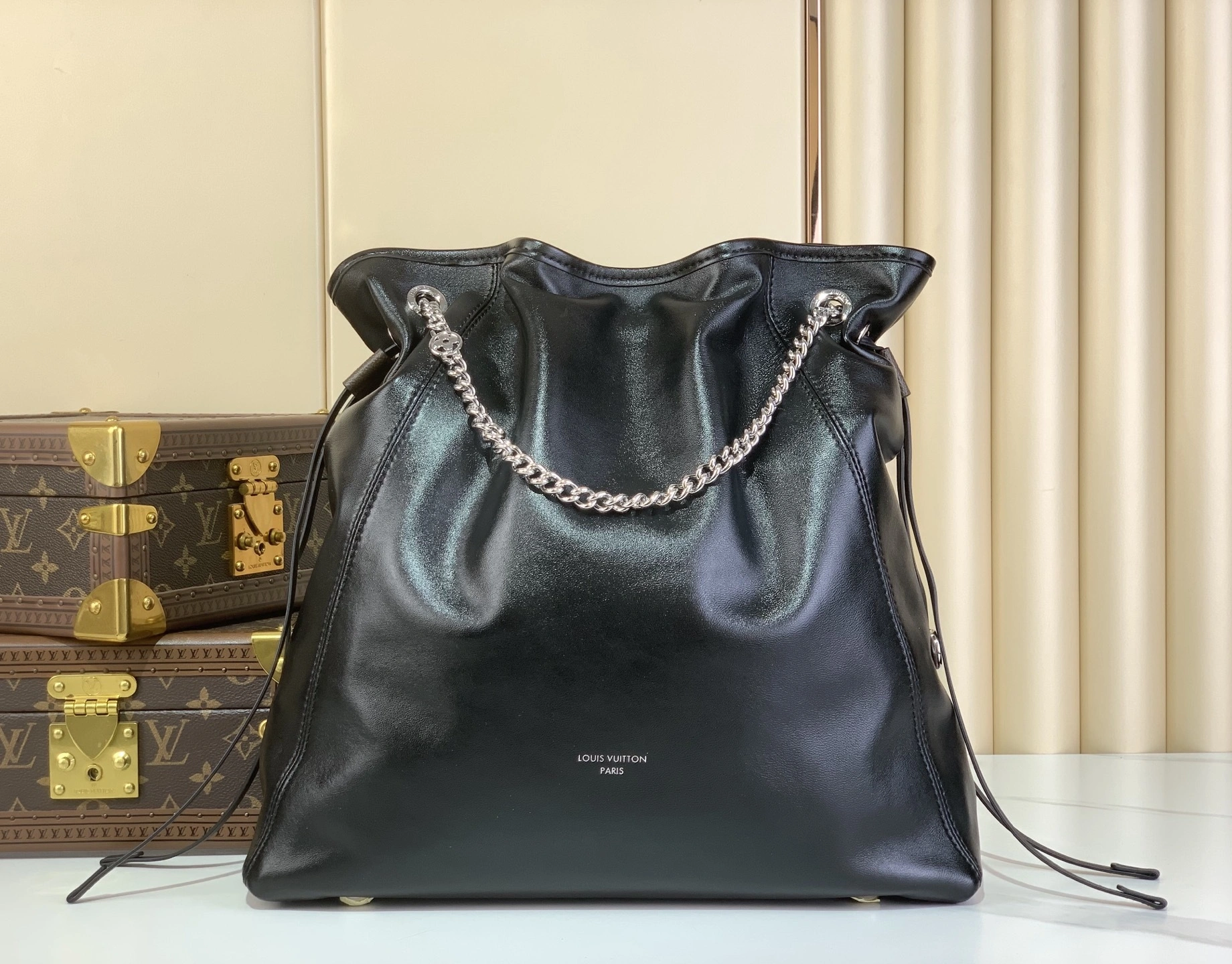 MOMO--8V M25545 high quality version OFF DUTY VIBE Vibe sheepskin item:E-B808L1742T