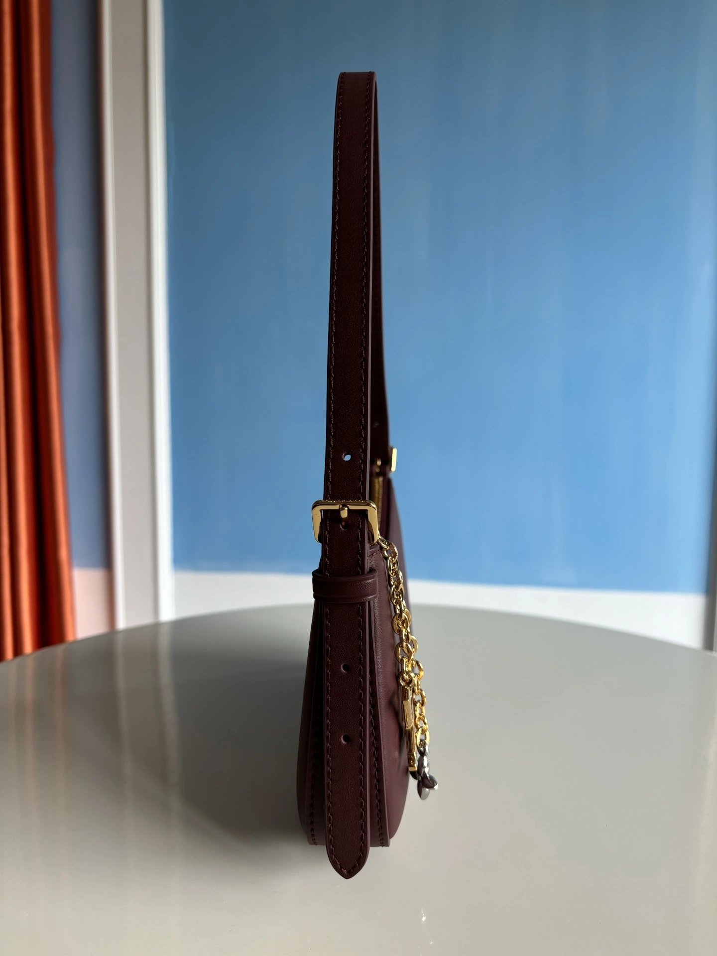 MOMO--8V M25650 high quality version Pochette Bloom Bloom cowhide item:E-B808L1815T