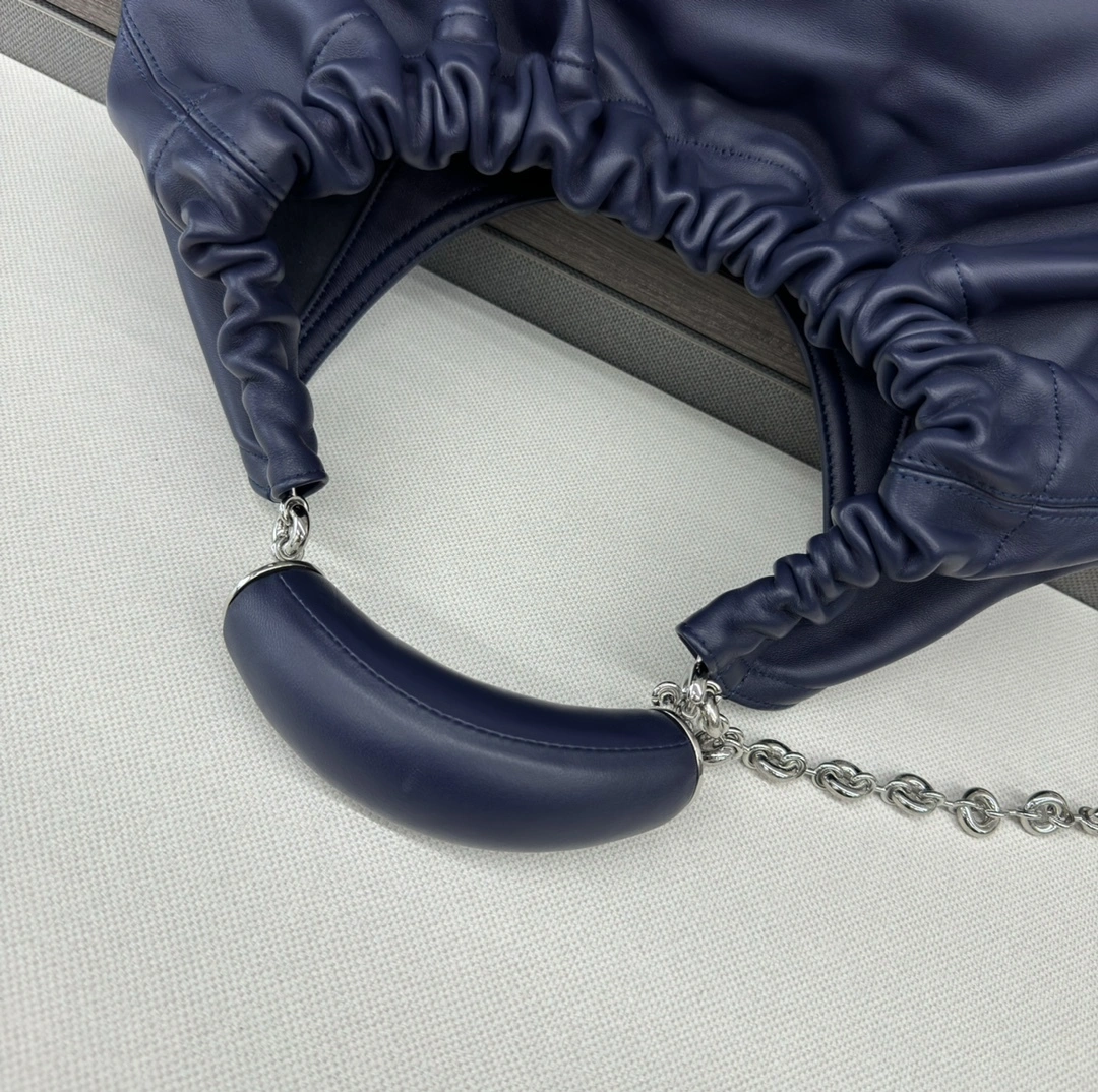 MOMO- 8o5w5 A914Q37X01-4467 high quality version Squeeze sheephide item：E-B177I2558