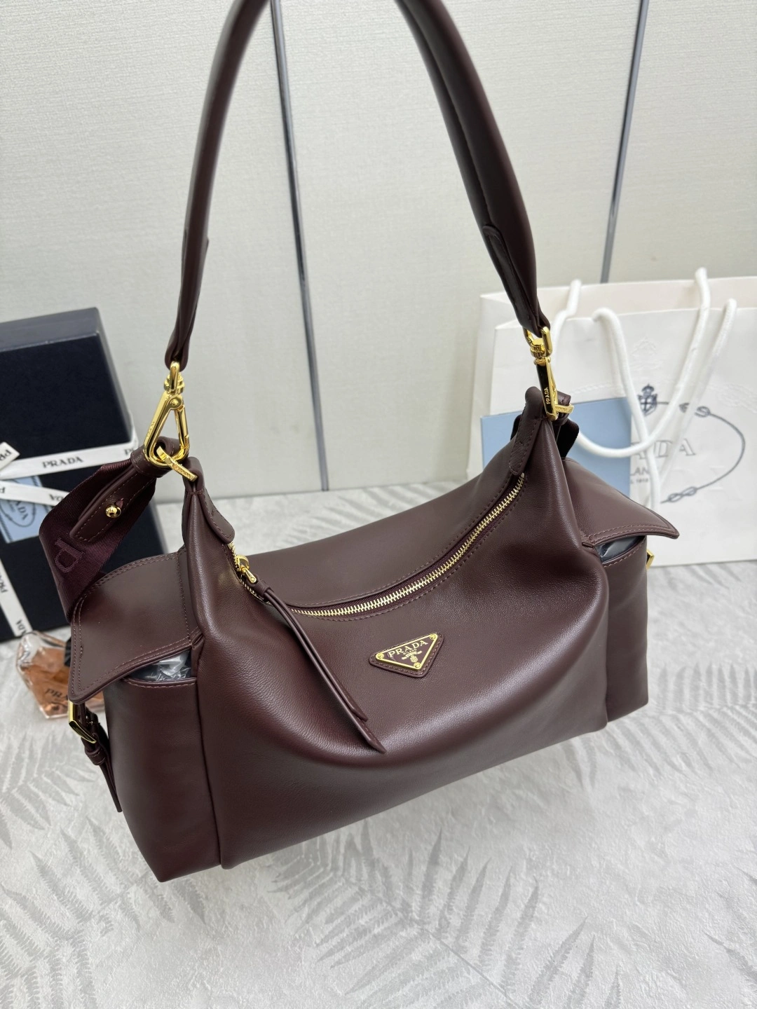 MOMO--Pr141 1BC264_2DX8_F0038_V_NOO high quality version sheepskin item:E-B000K0702