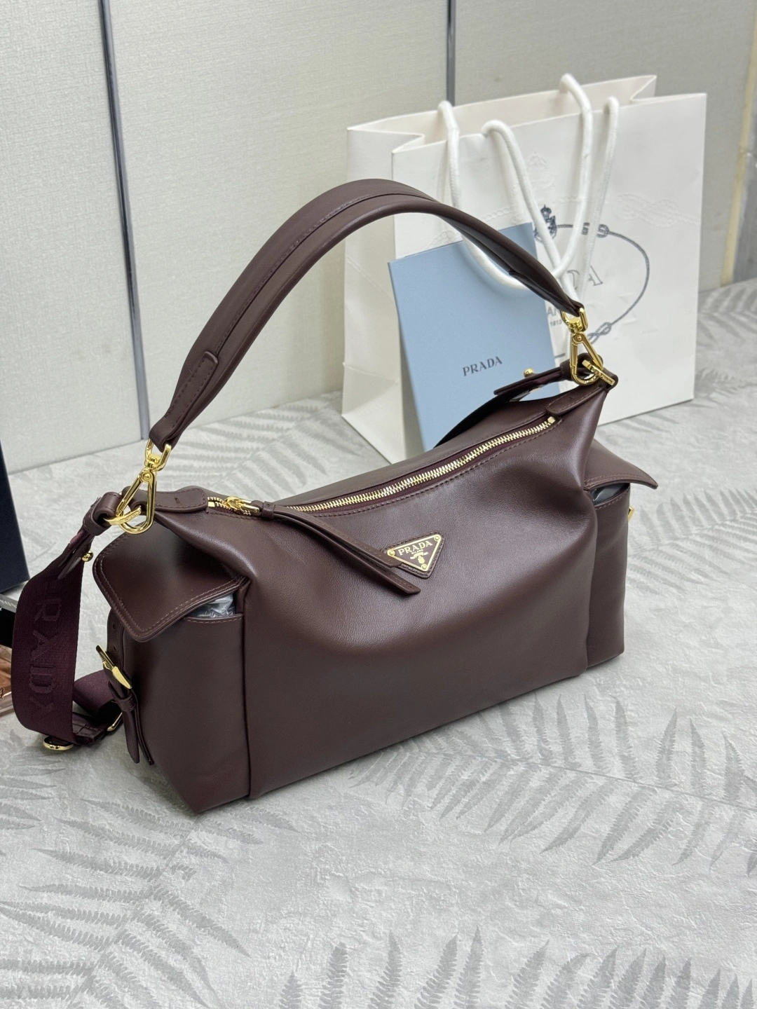 MOMO--Pr141 1BC264_2DX8_F0038_V_NOO high quality version sheepskin item:E-B000K0702