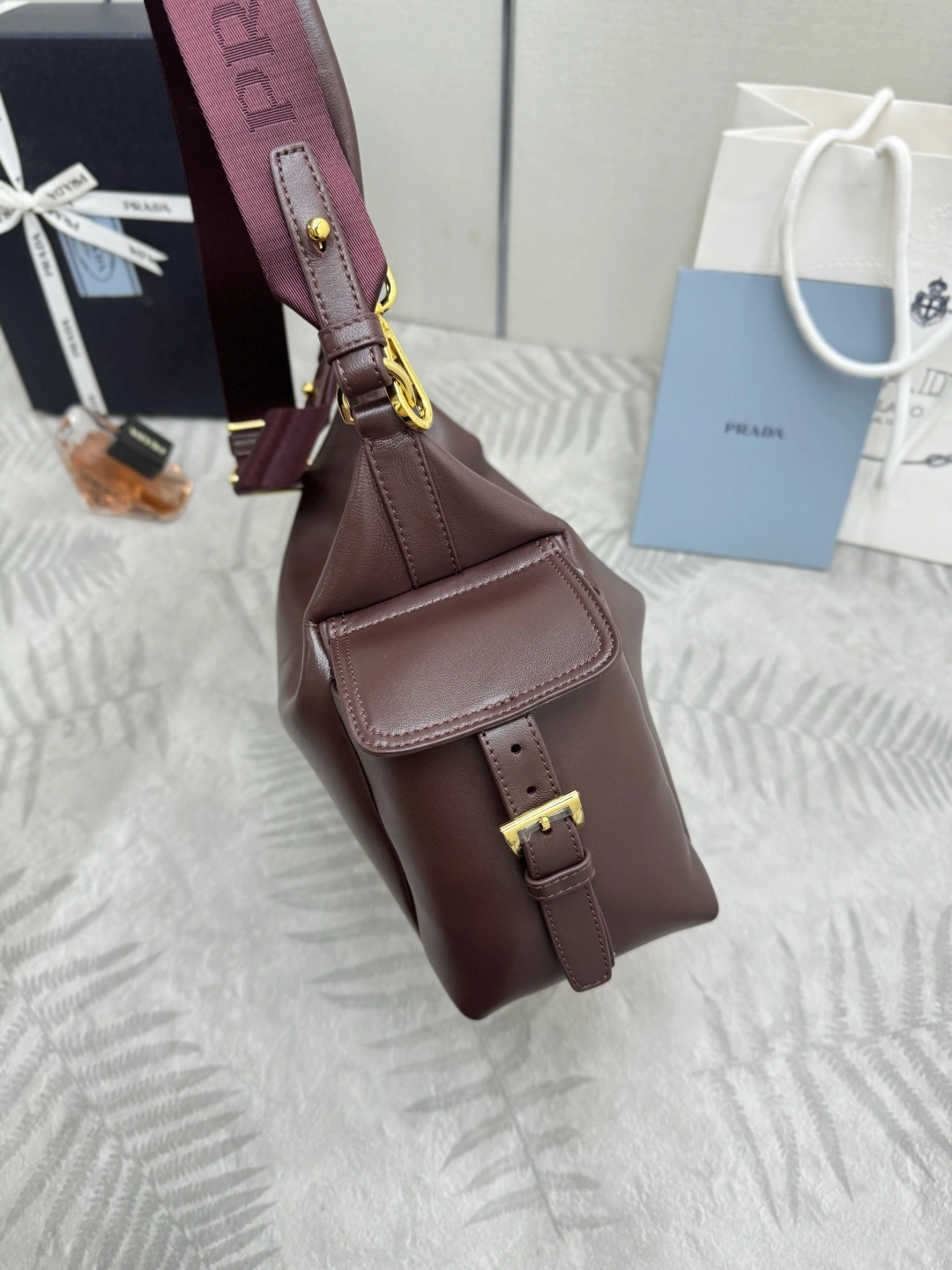 MOMO--Pr141 1BC264_2DX8_F0038_V_NOO high quality version sheepskin item:E-B000K0702