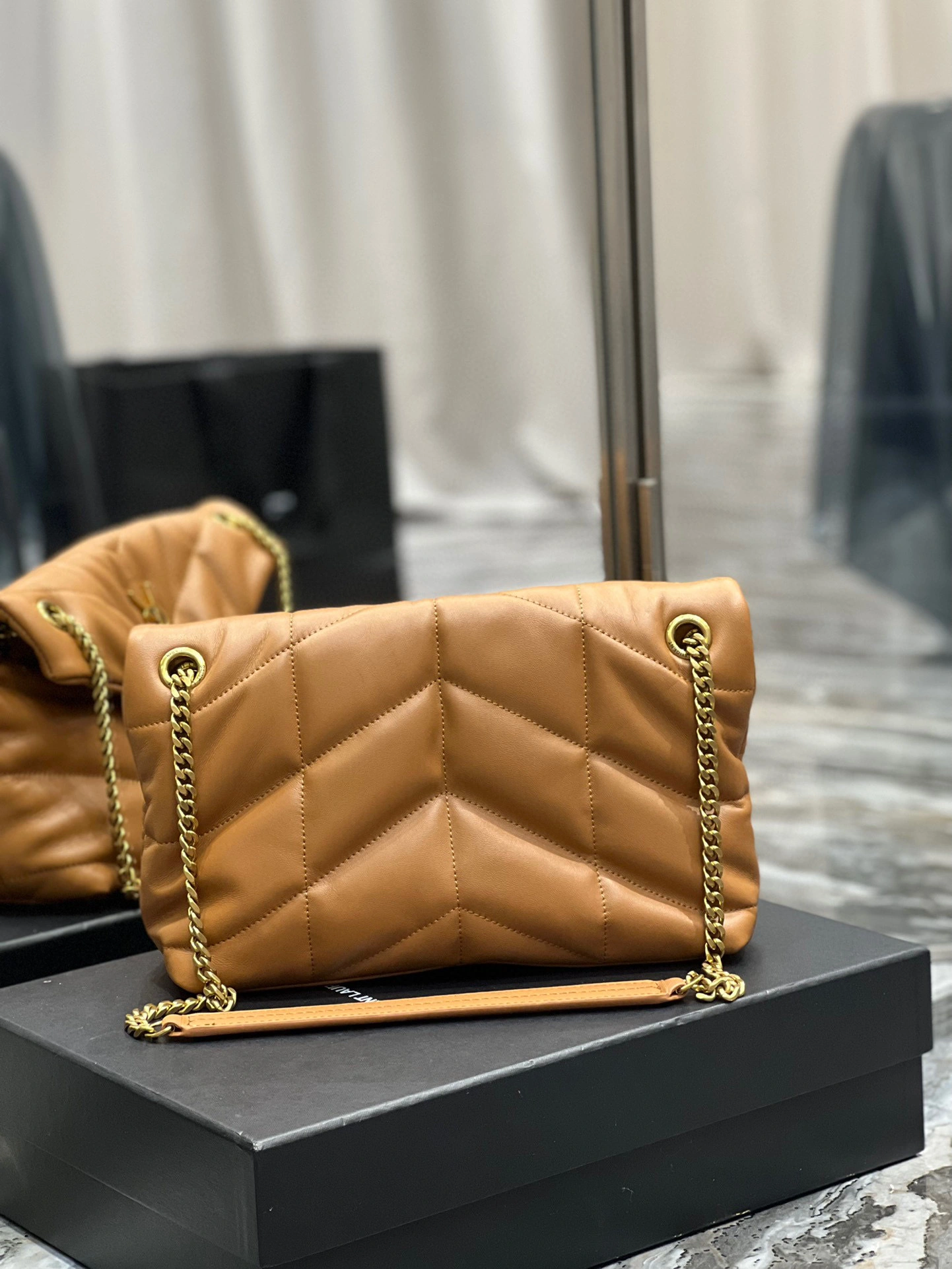 &MOMO- high quality version 5774761EL077724 Loulou puffer lambskin item：B-B000I0512C