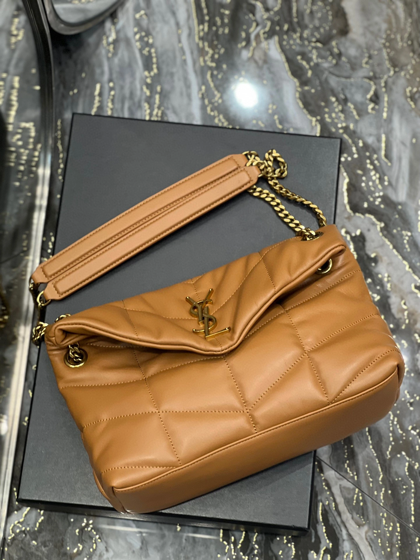&MOMO- high quality version 5774761EL077724 Loulou puffer lambskin item：B-B000I0512C