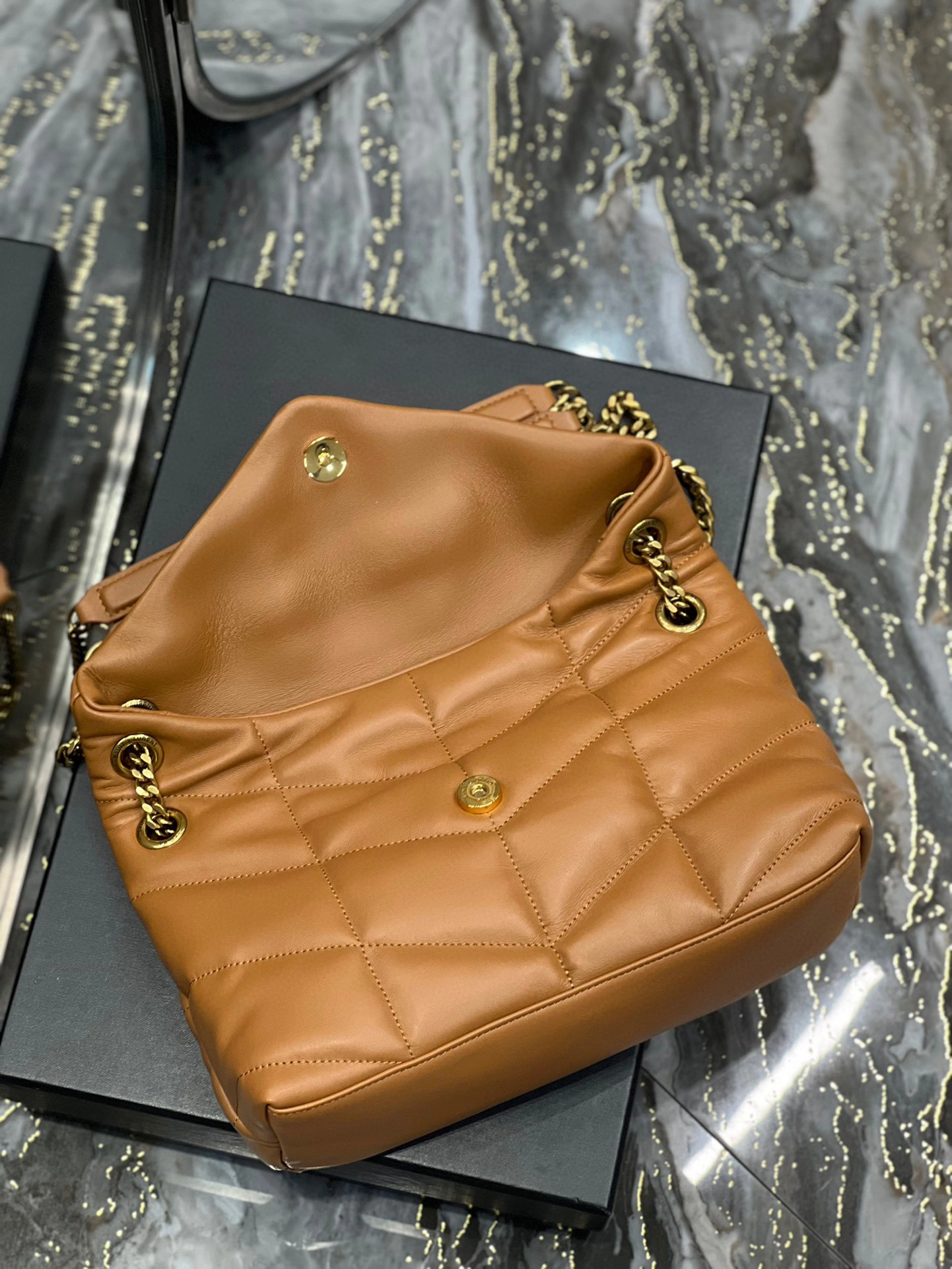 &MOMO- high quality version 5774761EL077724 Loulou puffer lambskin item：B-B000I0512C