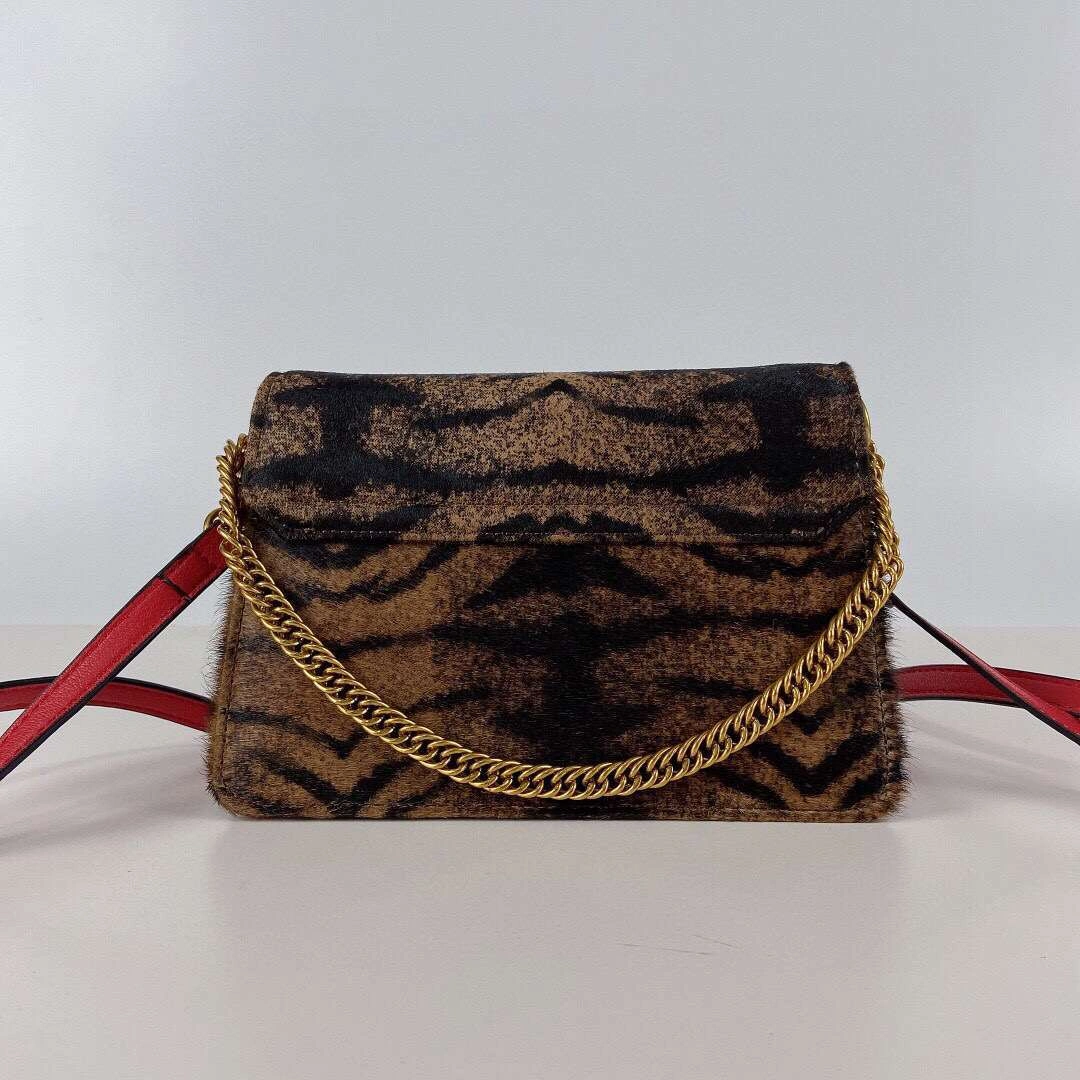 MOMO---- Multiple colors item : M063B00A2335-3