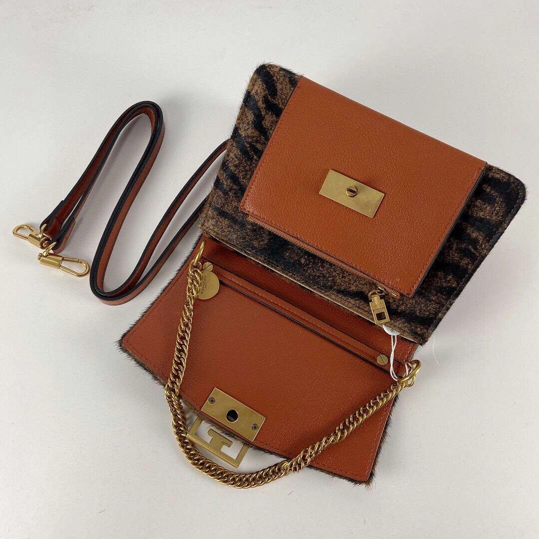 MOMO---- Multiple colors item : M063B00A2335-3