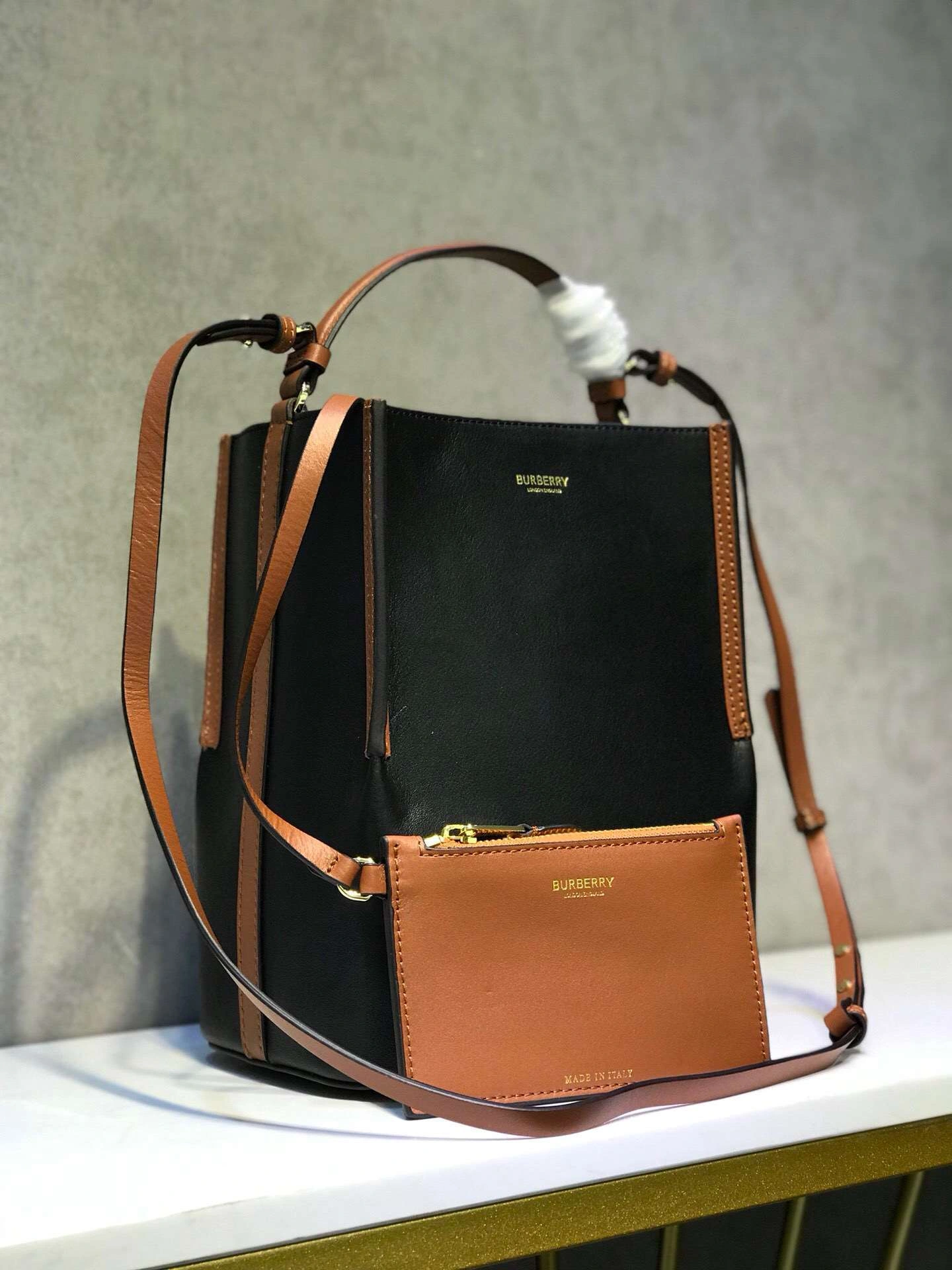 MOMO---- item : 063B55A0237-2