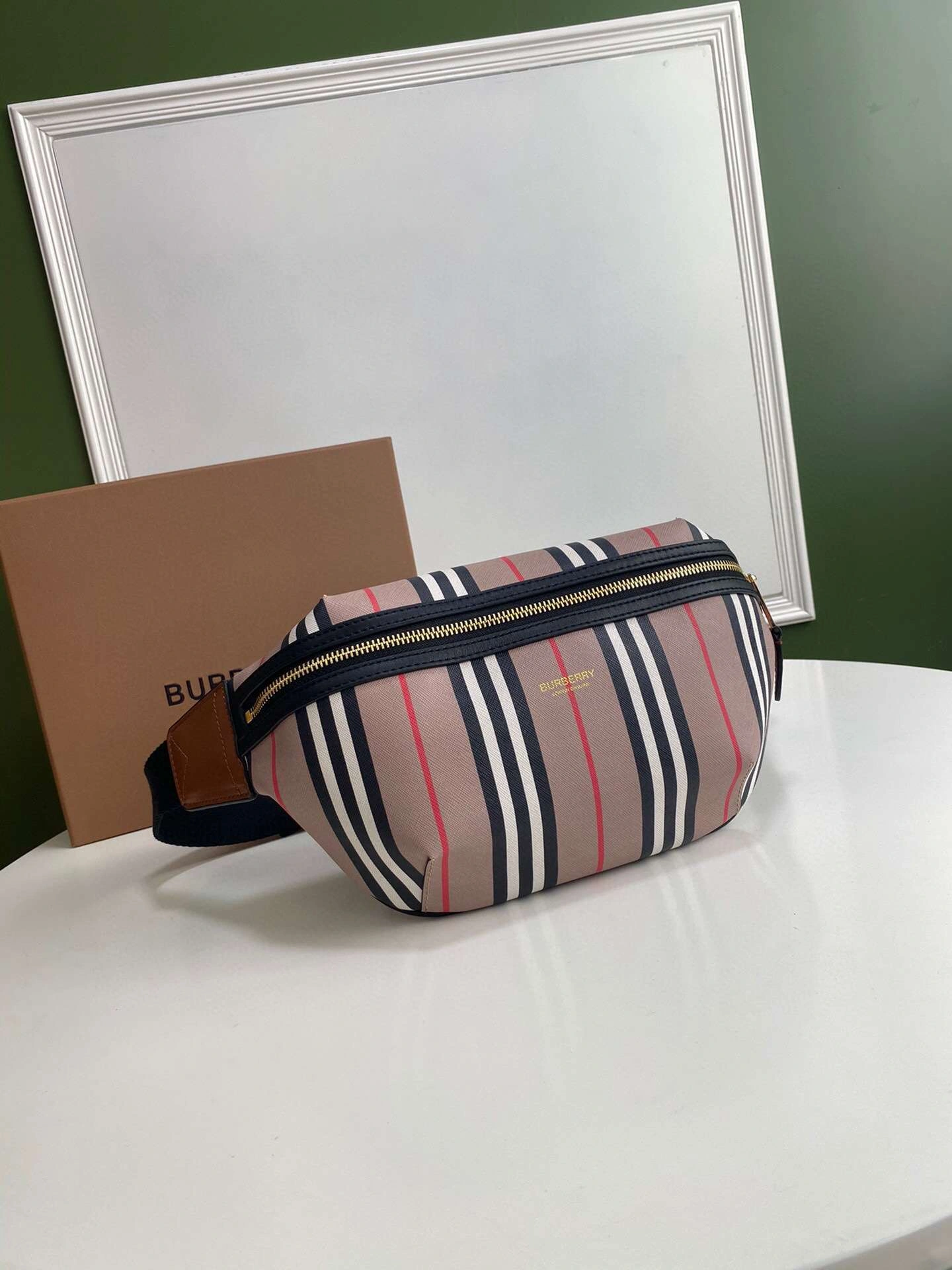 MOMO---- item : 278B36A0220