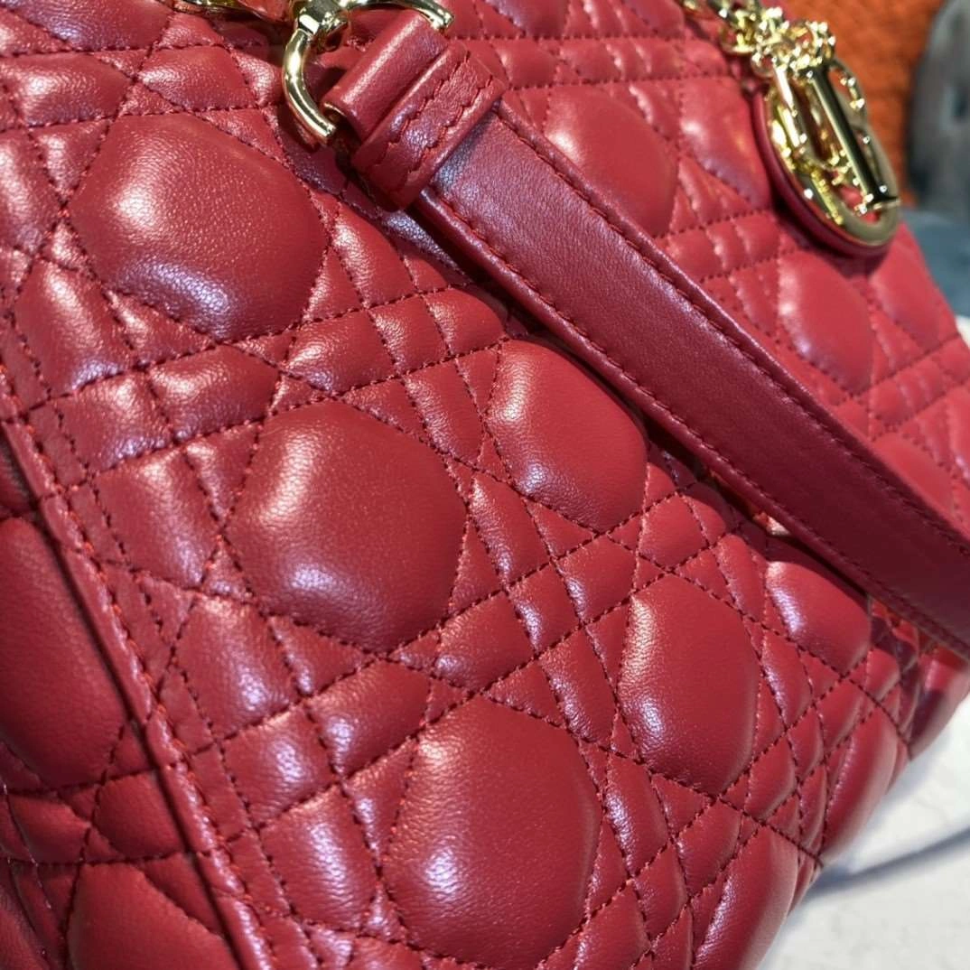 *MOMO--- 0565 sheep hide item : A-B009H0527L