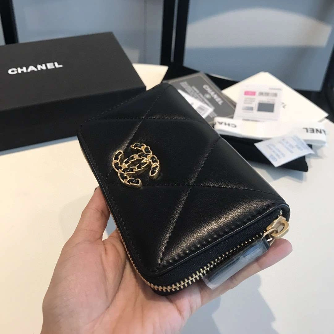 *MOMO--- 0943 goatskin item : A-B307G2616