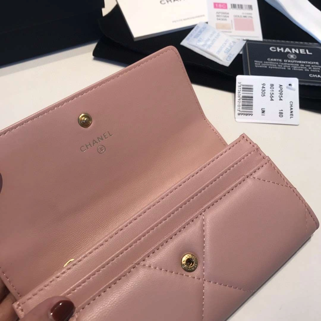 *MOMO--- 0954 goatskin item : 307B27G2441