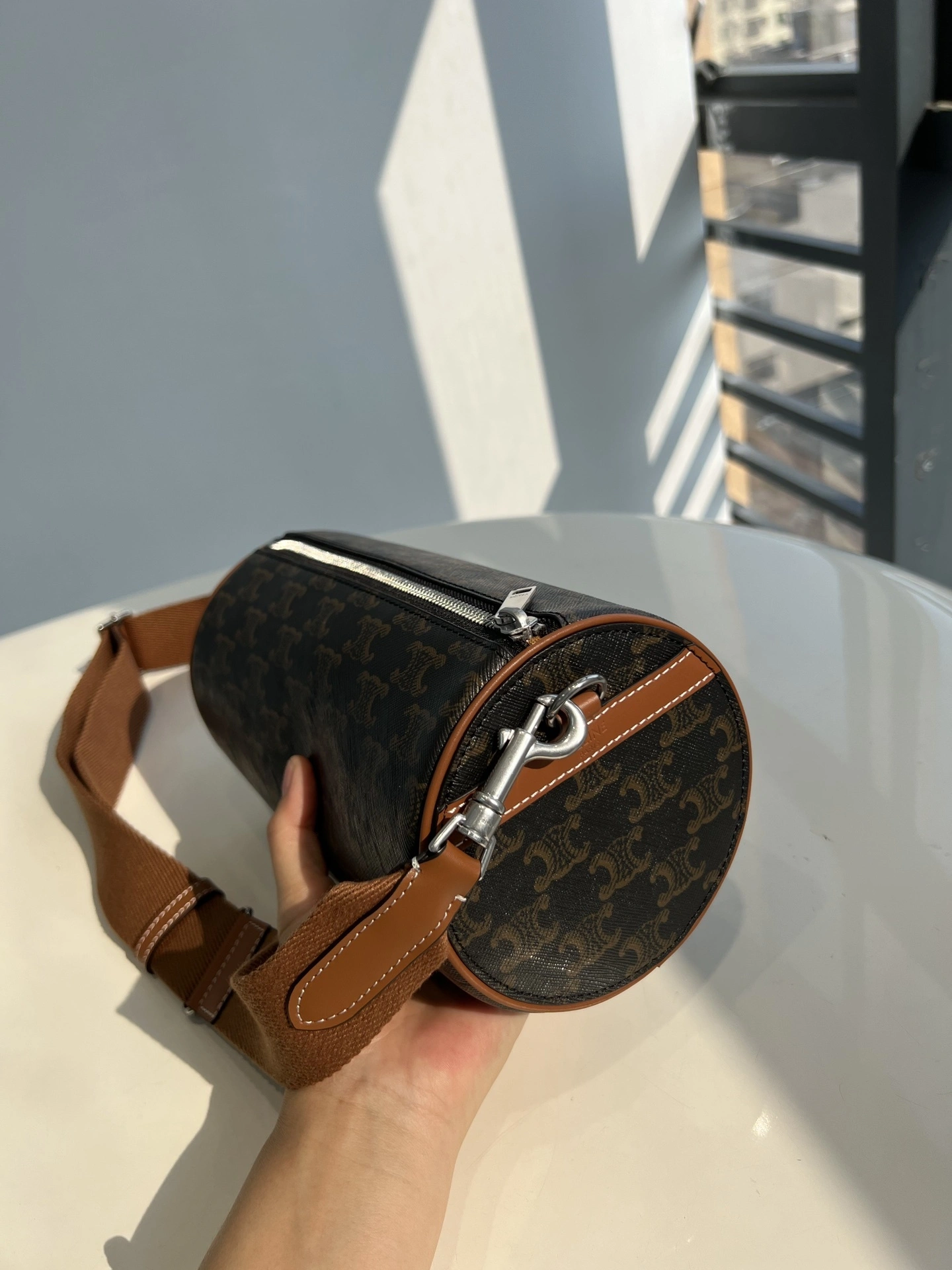 MOMO--- 110052EJF-04LI Calfskin item:D-B432D0638