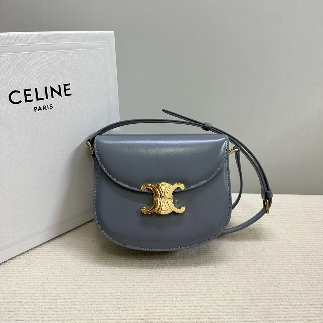 MOMO--- 110413BF4-07LG item:C-B063K2213R