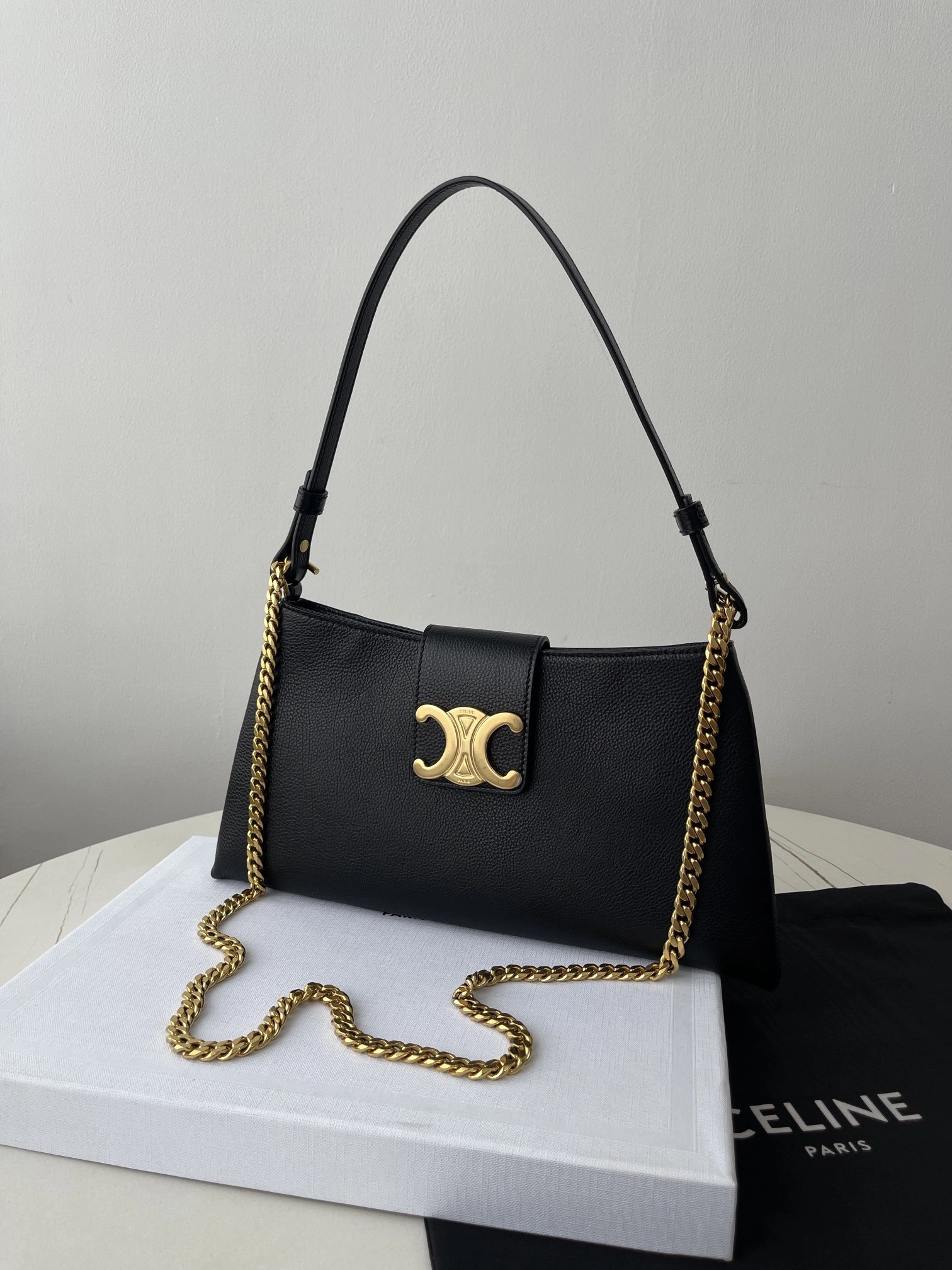 MOMO--- 113673FEO-38NO Calfskin item:D-B806D1516