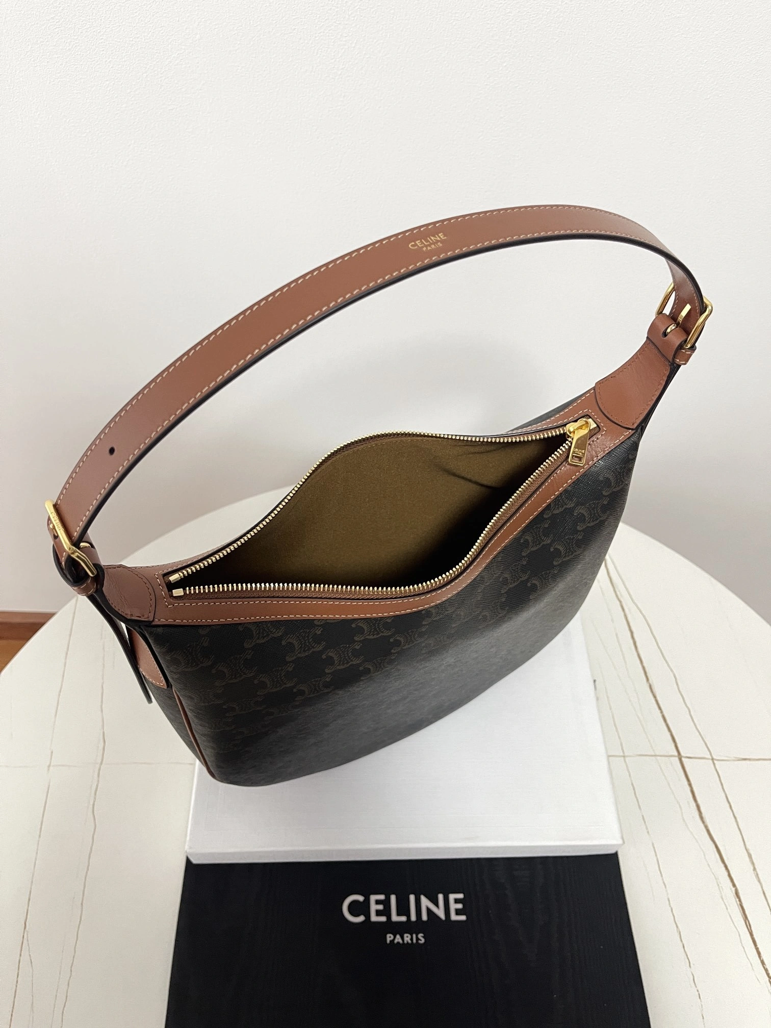 MOMO--- 114712FQM-04LU cowhide item:D-B806D1503