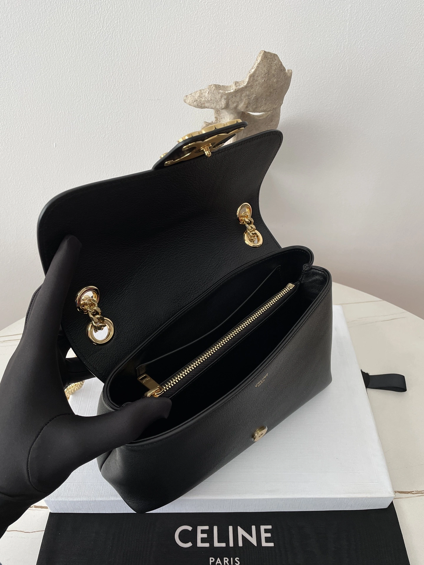 MOMO--- 115853FDU-38NO Calfskin item:D-B806D1509