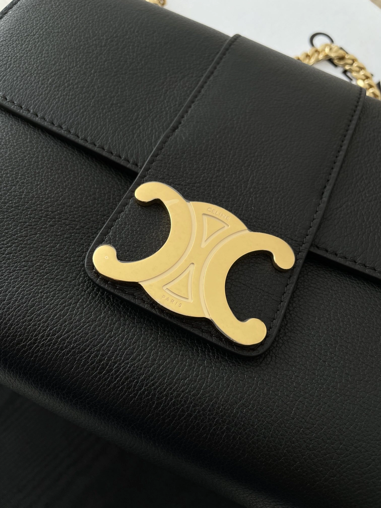 MOMO--- 115853FDU-38NO Calfskin item:D-B806D1509