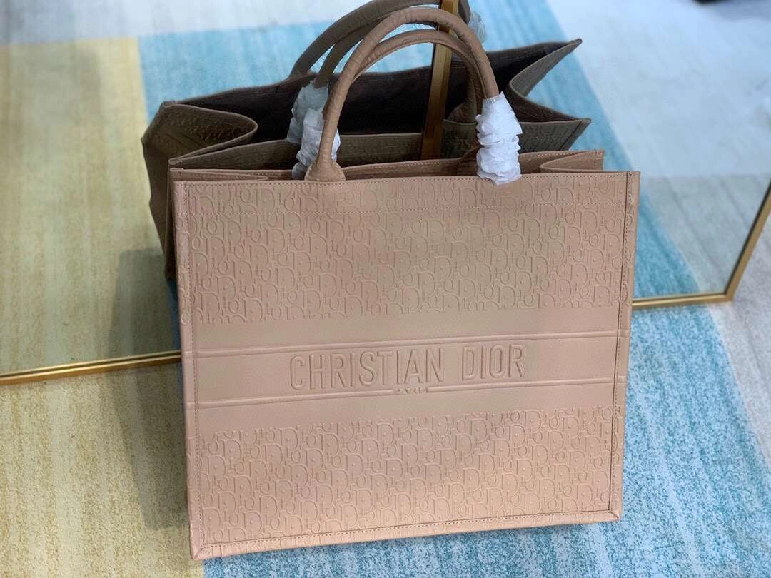 MOMO--- 1286 Book Tote Calfskin 3 colour item :063B75E2023-2