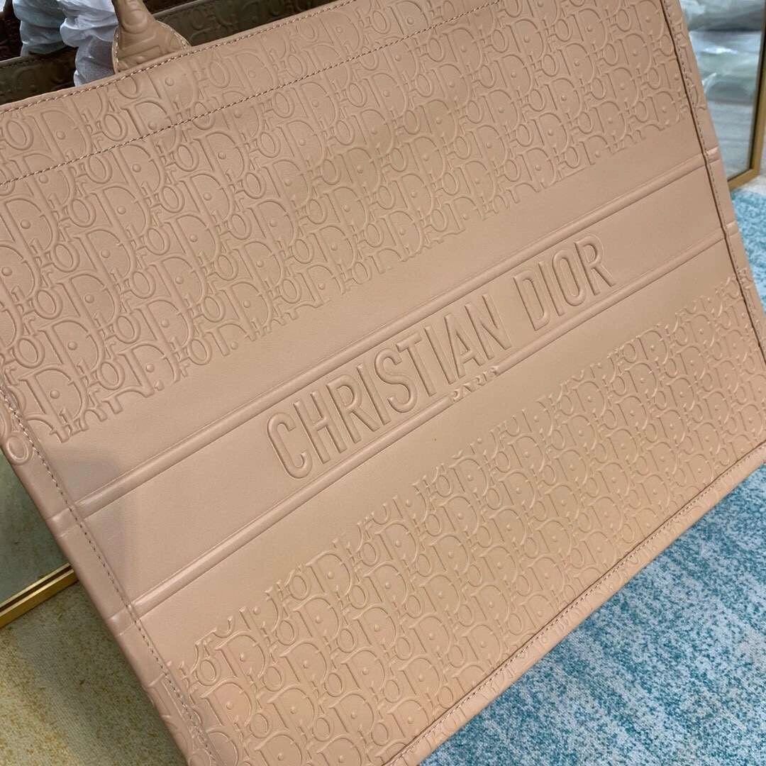 MOMO--- 1286 Book Tote Calfskin 3 colour item :063B75E2023-2