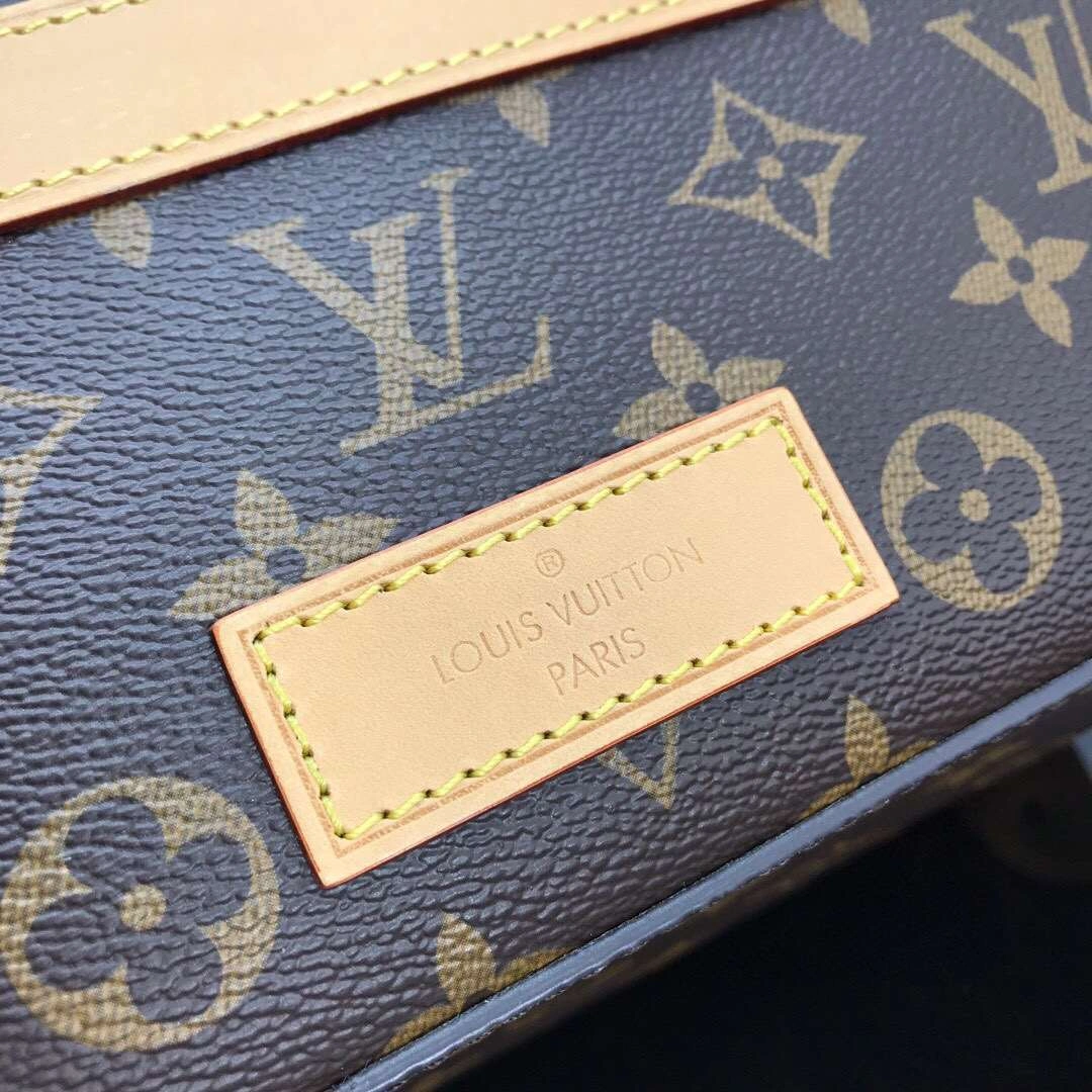 *MOMO--- 19SS logo M44752 item :174B75E1504