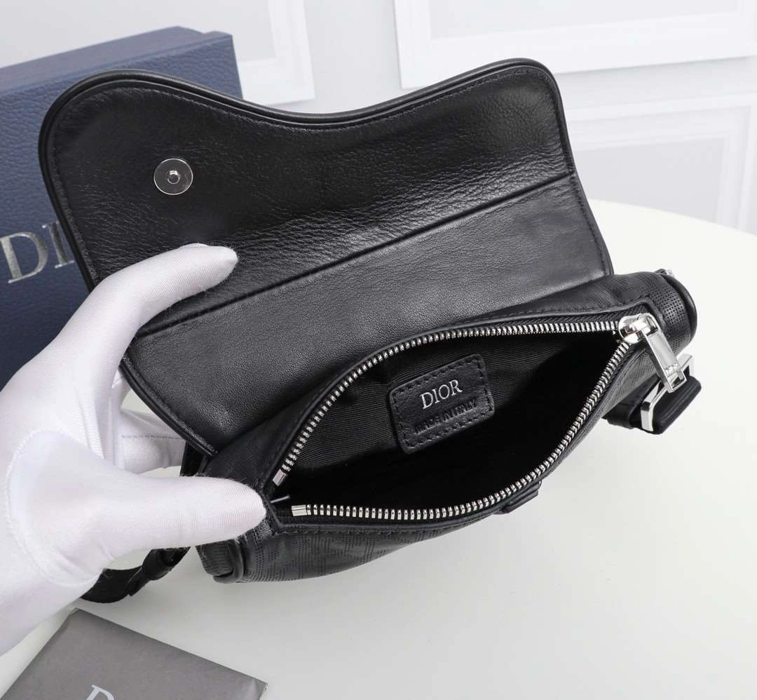 *MOMO--- 1ADPO191 cowhide item : A-B00H0425