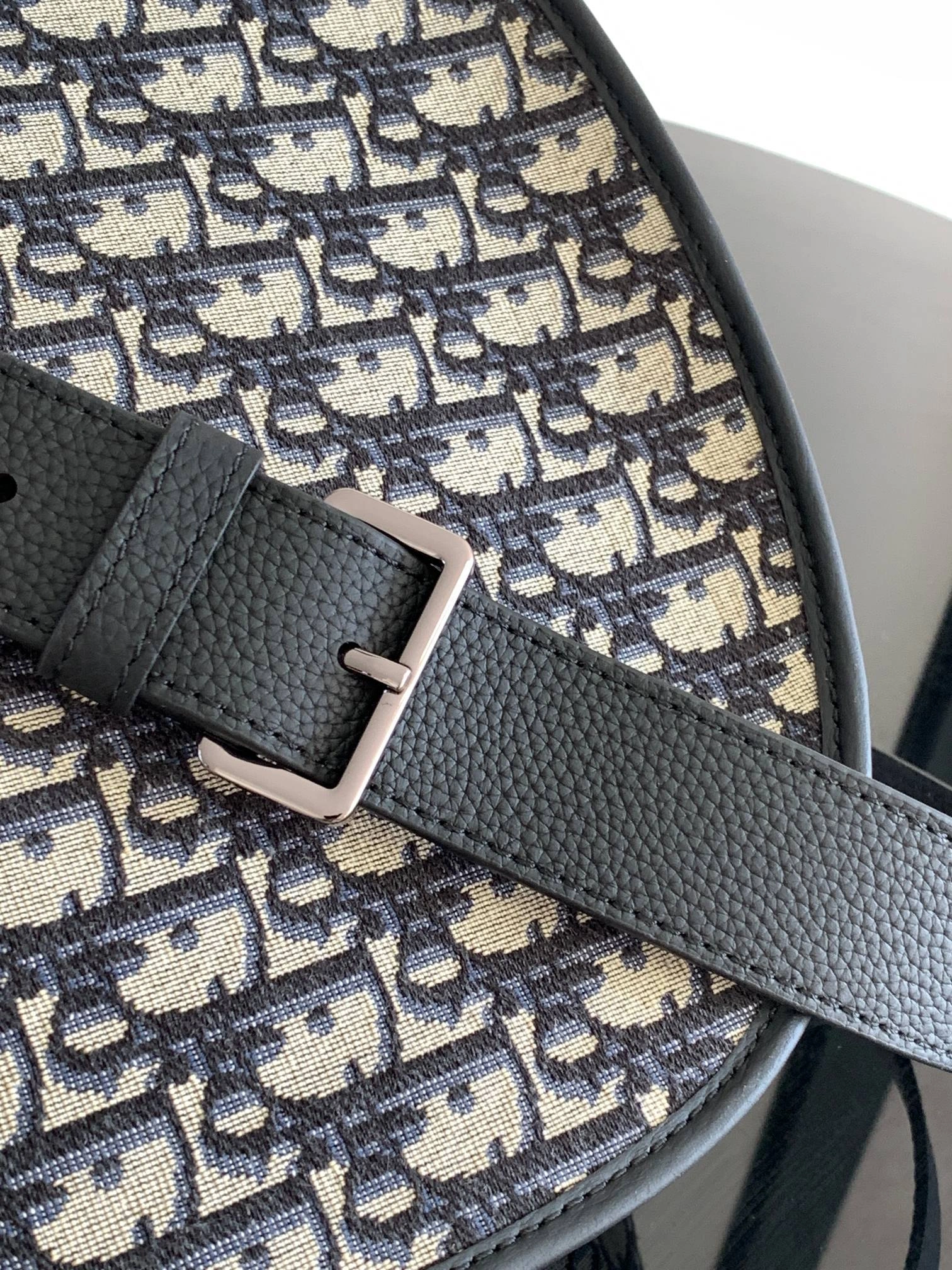 MOMO--- 1ADPO255YKY-H27E Gallop item:D-B109D0632