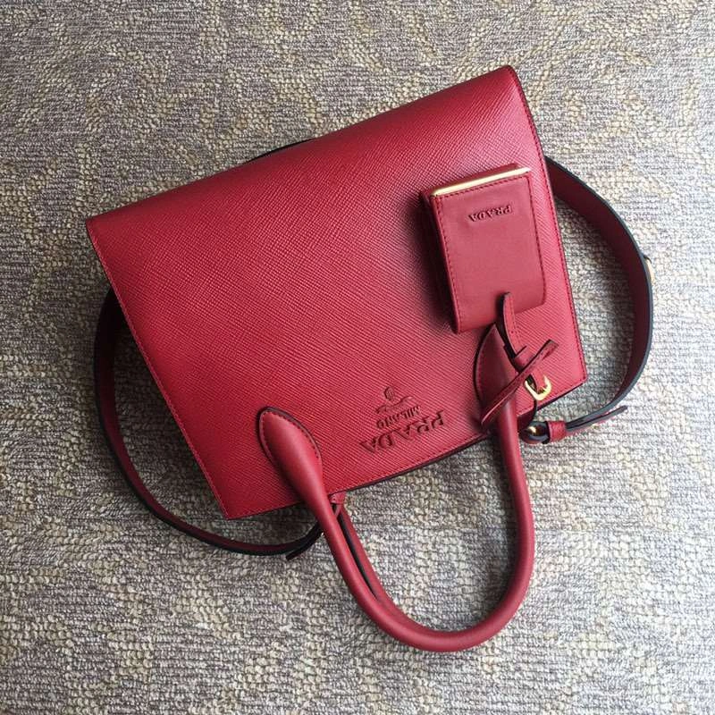 *MOMO--- 1BA156 cowhide item : A-B00H3046A
