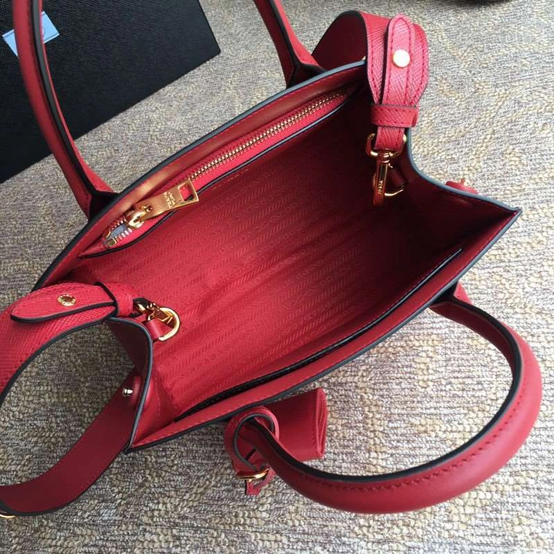 *MOMO--- 1BA156 cowhide item : A-B00H3046A