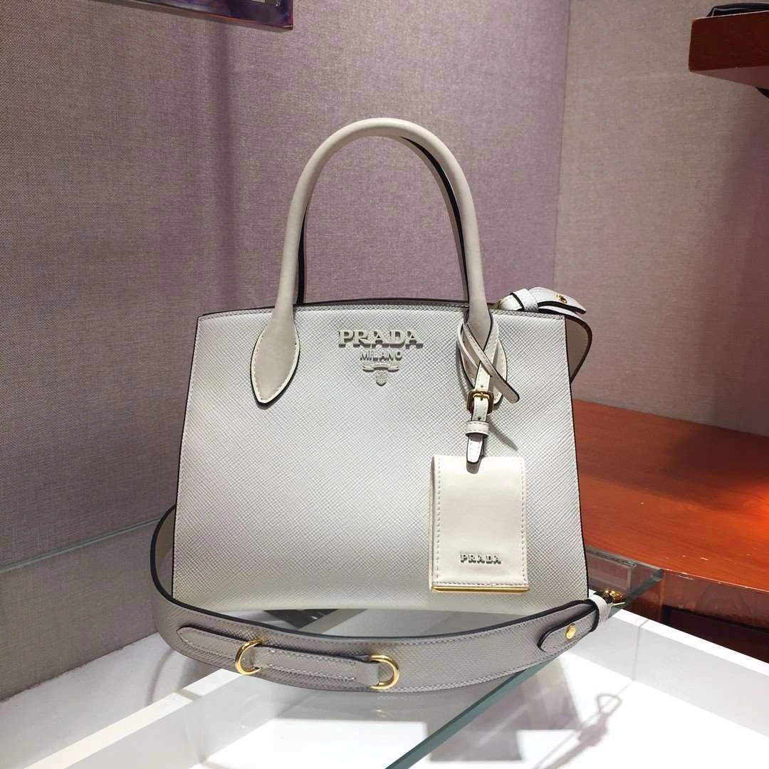 *MOMO--- 1BA156 cowhide item : A-B00H3048A