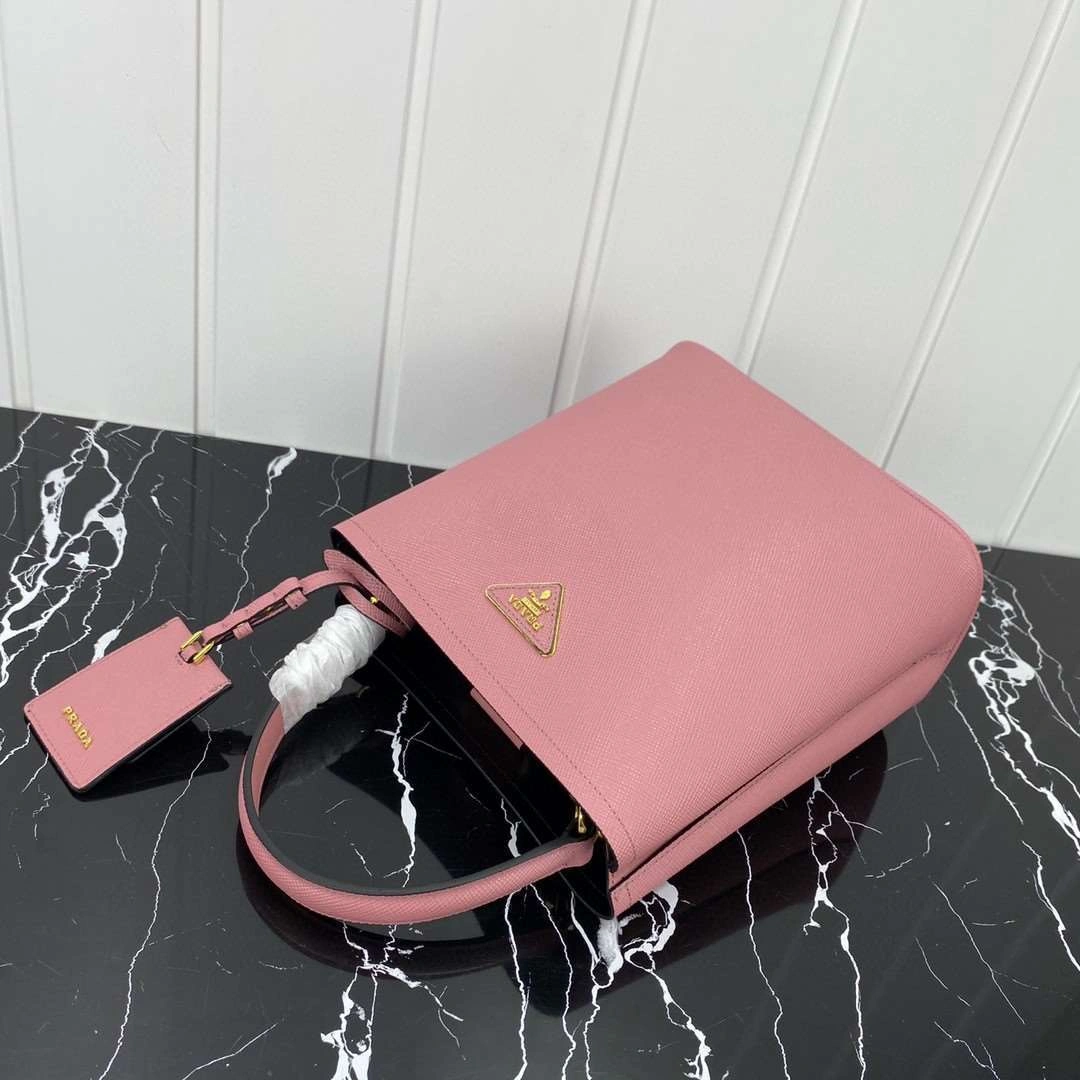 *MOMO--- 1BA212 cowhide item : A-B00H3127A