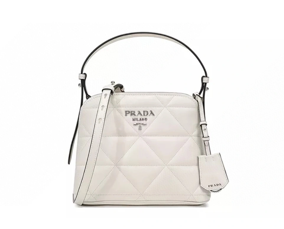 MOMO--- 1BA311 Calfskin item : A-B00I0139A