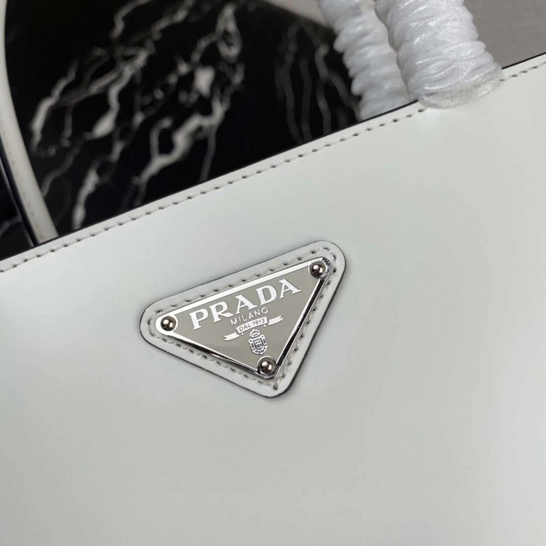 *MOMO--- 1BA320 item : A-B063H2805A