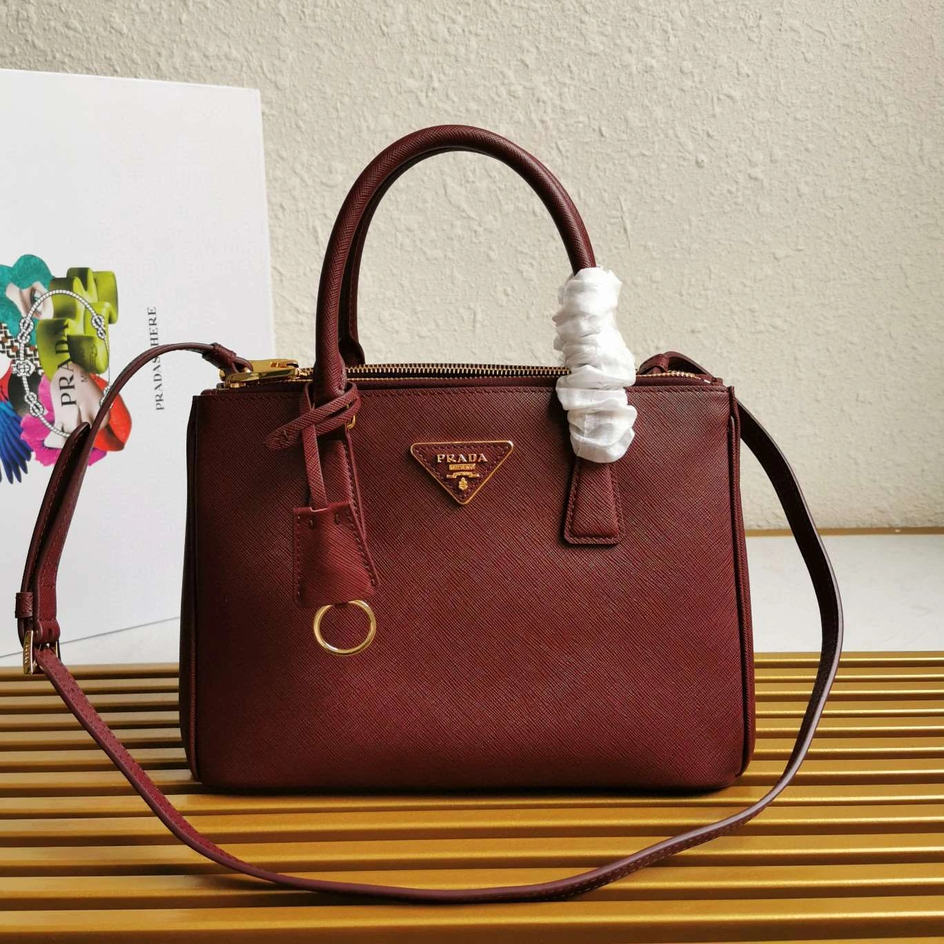 *MOMO--- 1BA863 item : A-B063H2714A