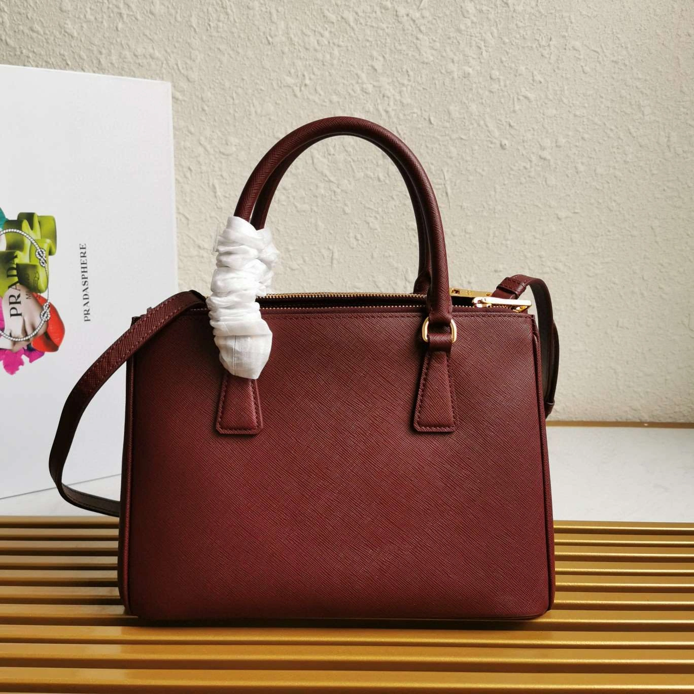 *MOMO--- 1BA863 item : A-B063H2714A