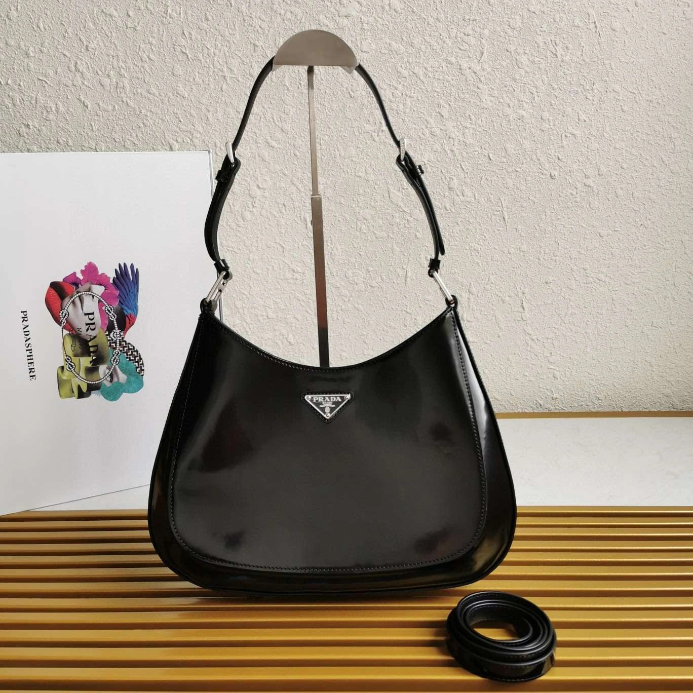 *MOMO--- 1BC156 item : A-B271H2839A