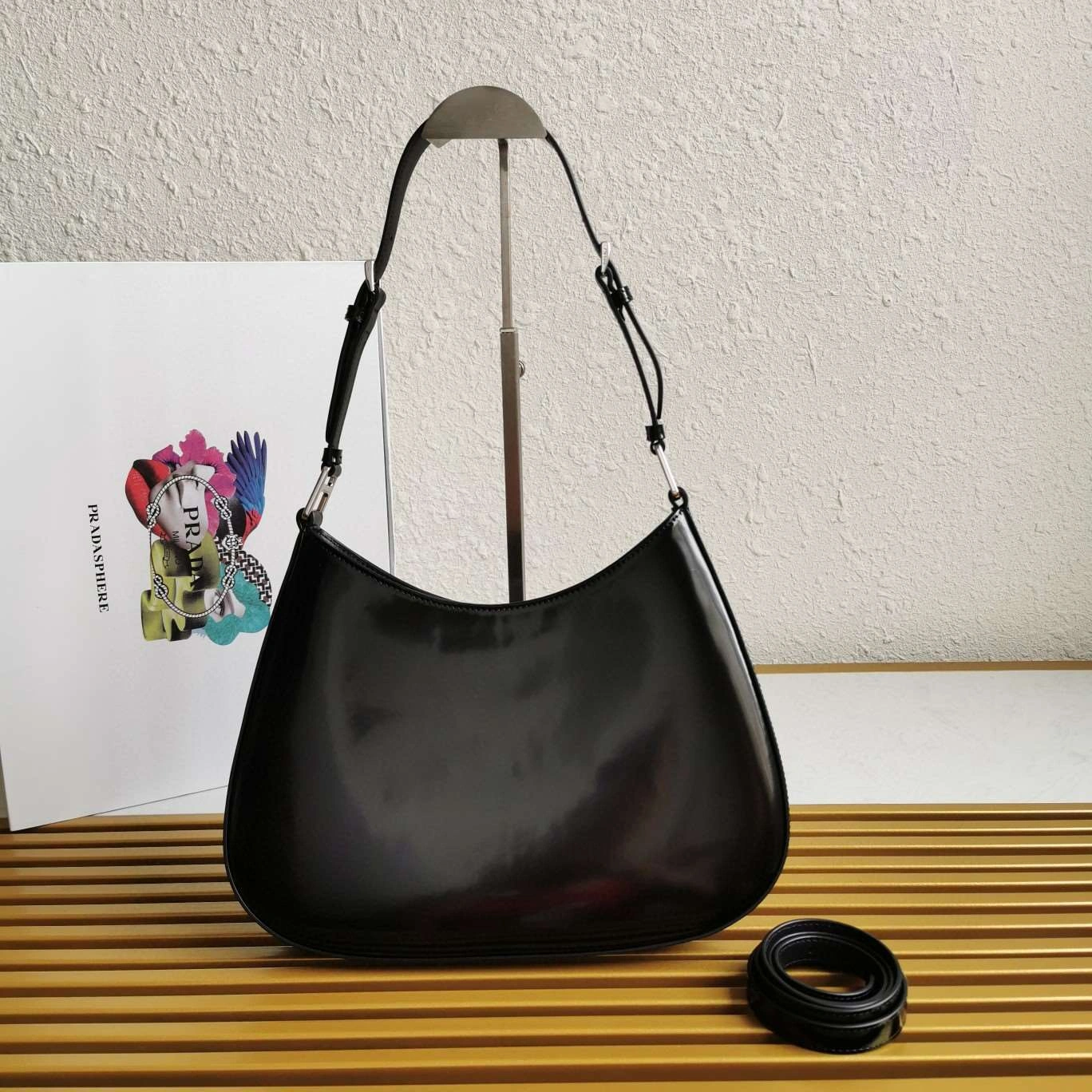 *MOMO--- 1BC156 item : A-B271H2839A