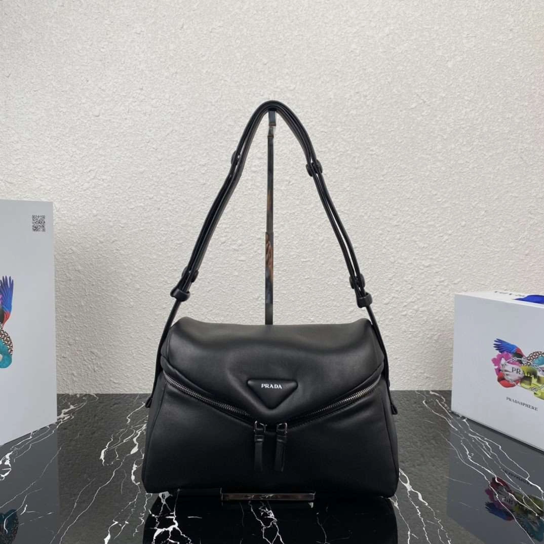 *MOMO--- 1BC165 Lambskin item : A-B063H2832A