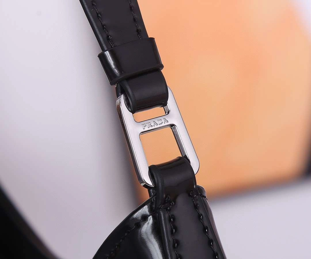 &*MOMO--- 1BC499 item : A-B00H2472A