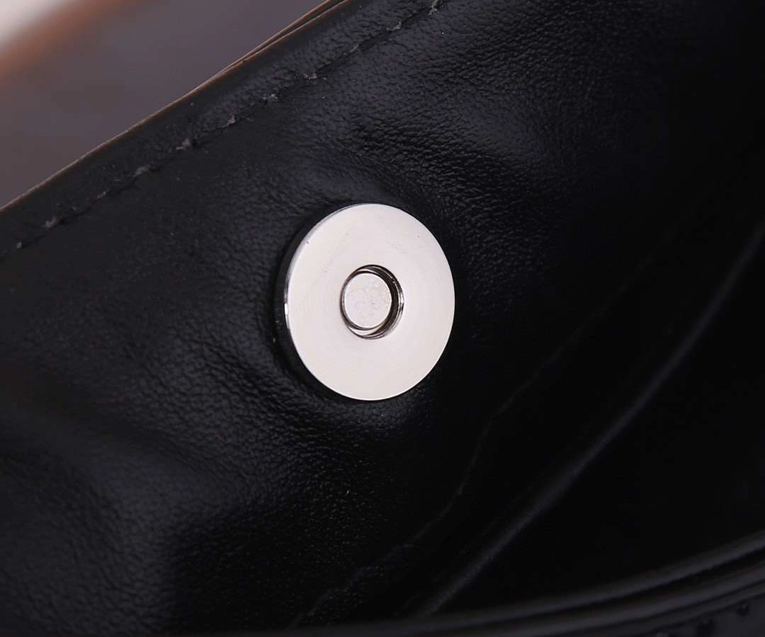 &*MOMO--- 1BC499 item : A-B00H2472A