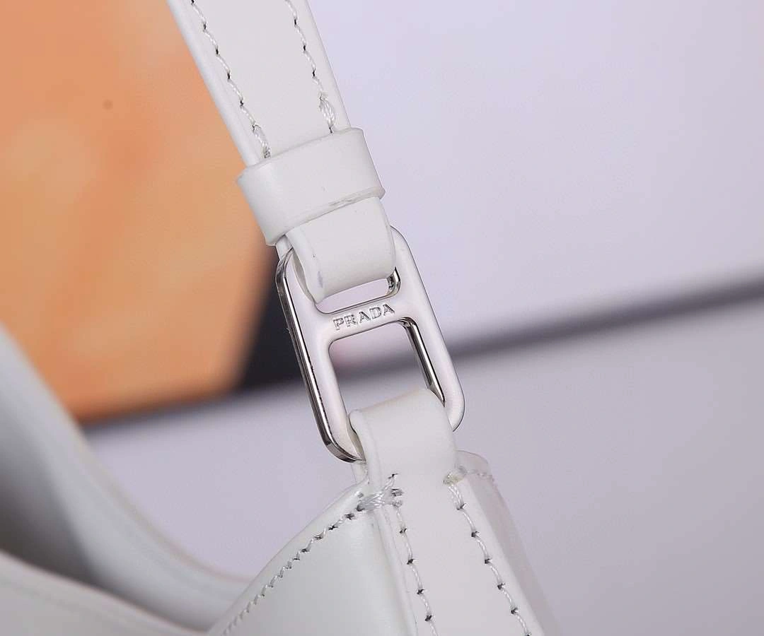 &*MOMO--- 1BC499 item : A-B00H2486A
