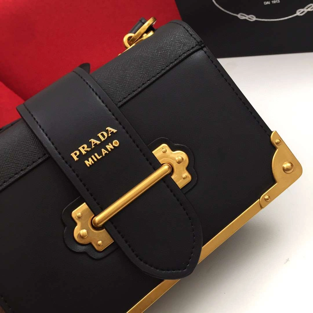 *MOMO--- 1BD045 Calfskin item : A-B00H2701A